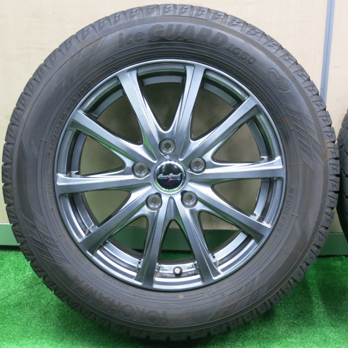 [送料無料] バリ溝！21年！キレイ！9.5分★スタッドレス 215/60R16 ヨコハマ アイスガード iG60 EuroSpeed MANARAY SPORT 16インチ PCD114.3/5H★4111505NJス