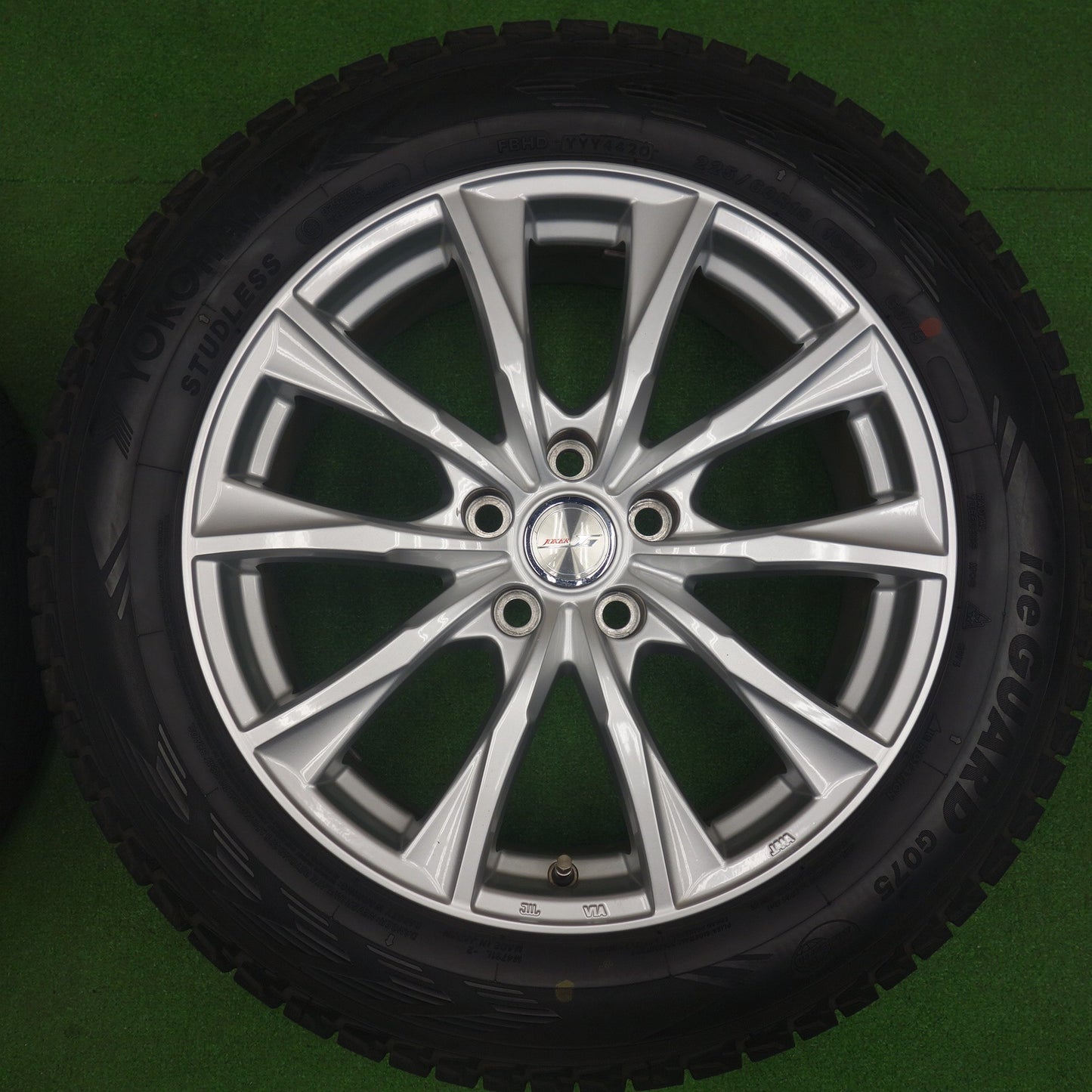バリ溝！キレイ！9.5分★スタッドレス 225/60R18 ヨコハマ アイスガード G075 JOKER ジョーカー 18インチ PCD114.3/5H★6032001KTス