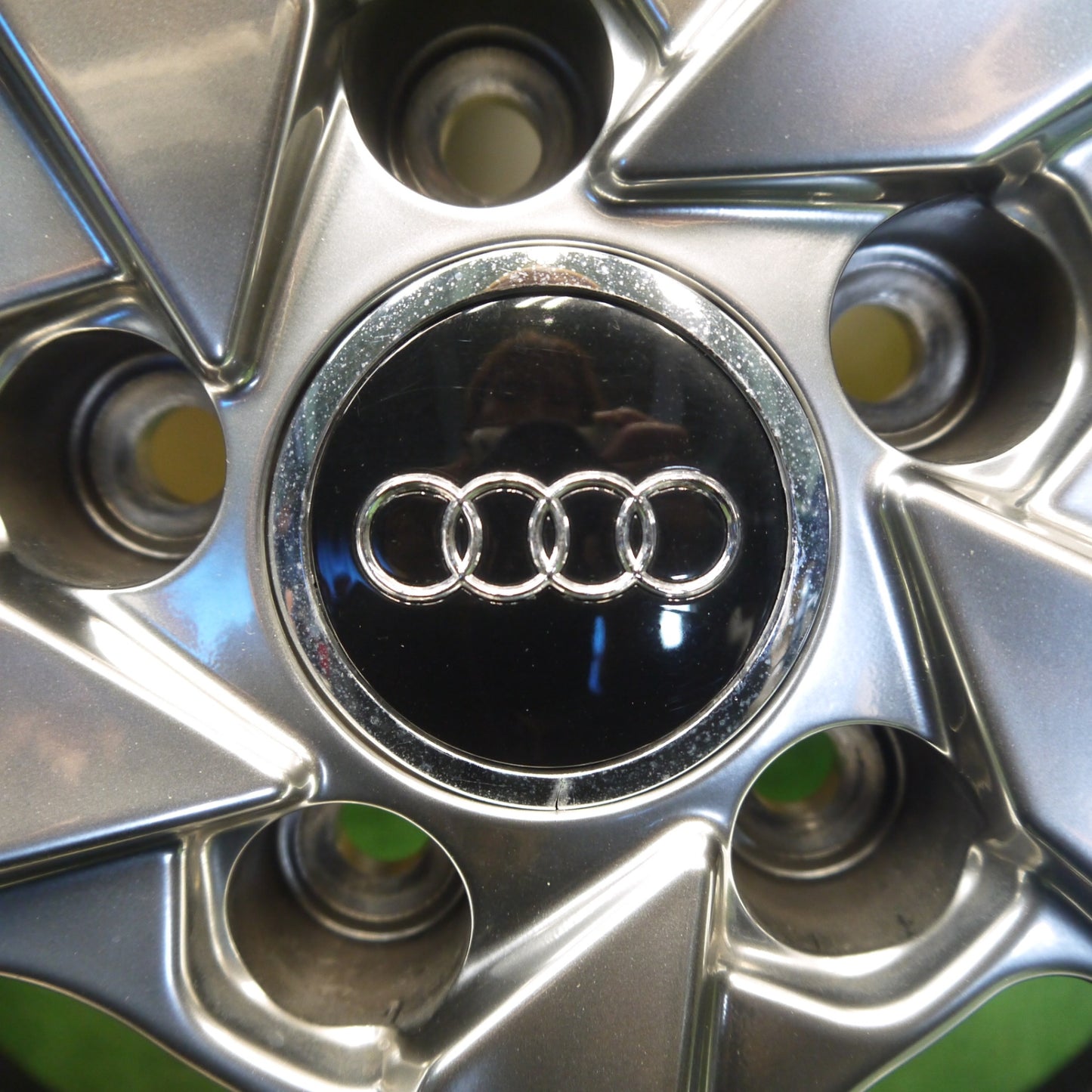 バリ溝！キレイ！9分◎アウディ 等 EURO AXIS CROSSedge 235/55R18 スタッドレス ヨコハマ アイスガード G075 ユーロアクシス クロスエッジ 18インチ PCD112/5H◎6070302Hス