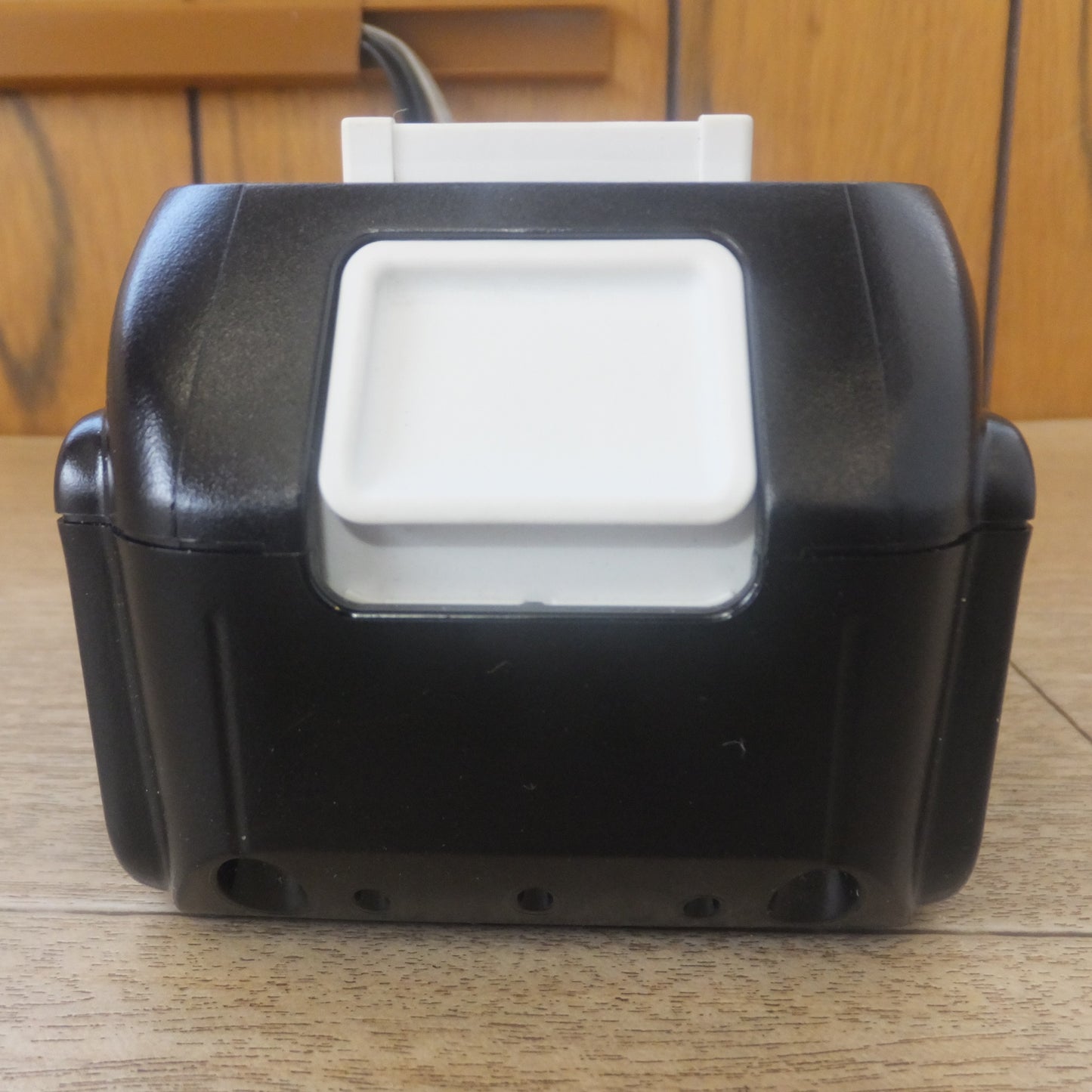 [送料無料] 美品★マキタ makita バッテリ BL1830B　DC18V 3.0Ah 54Wh　Li-ion 20(1)★