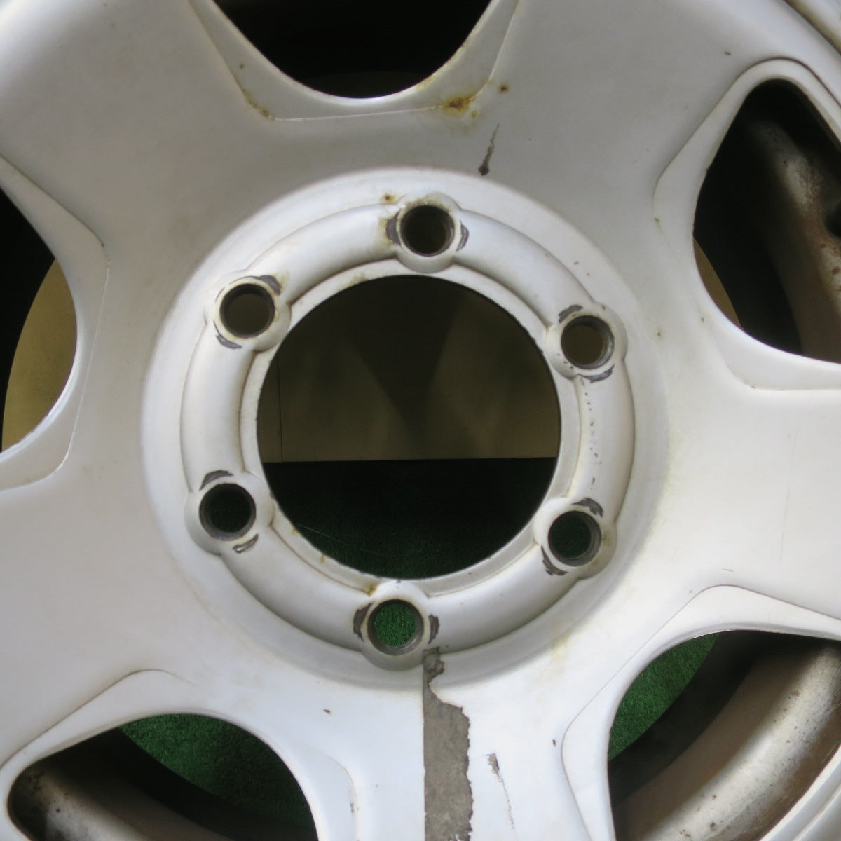 バリ溝！23年！9.5分以上★ハイエース 等 195/80R15 107/105L スタッドレス グッドイヤー アイスナビ カーゴ TOPY スチール 15インチ PCD139.7/6H★5050802イス