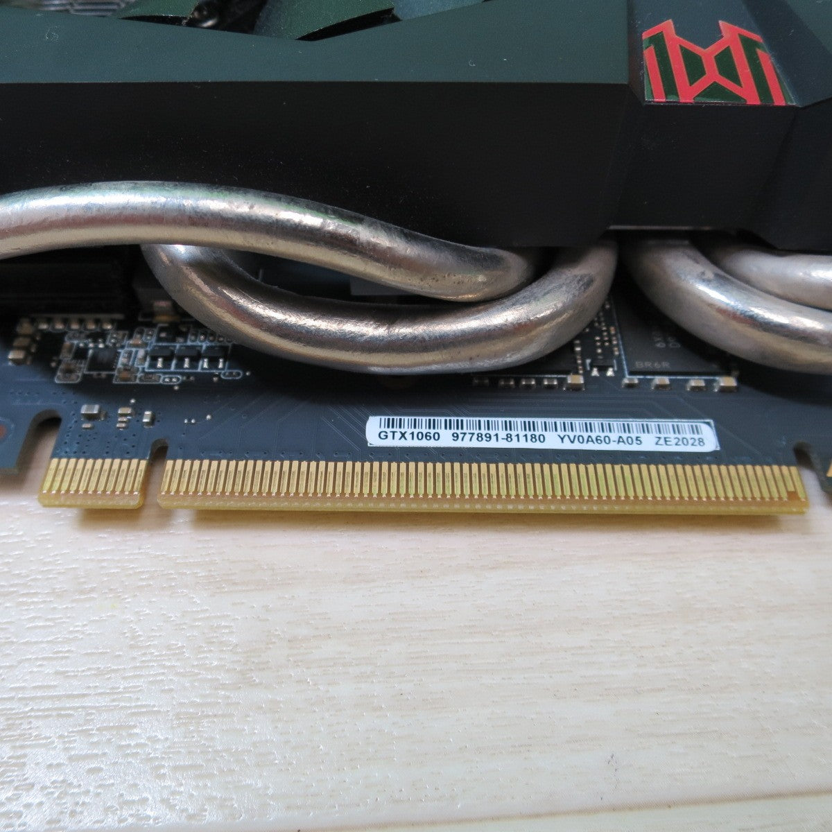 [送料無料] キレイ☆ASUS グラフィックボード ビデオカード STRIX-GTX1060-DC2O6G PC 周辺 機器 現状品☆