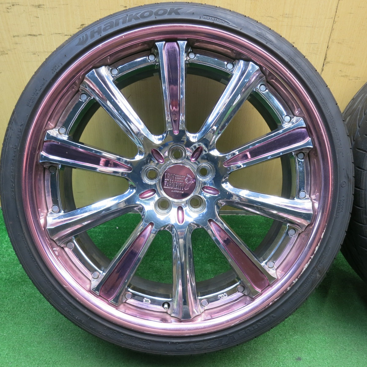 4本価格★プリウス 等 LEON HARDIRITT GRAL 215/35R19  ハンコック ベンタス V12 evo 19インチ レオンハルト グラール PCD100/5H★5051405TNノ