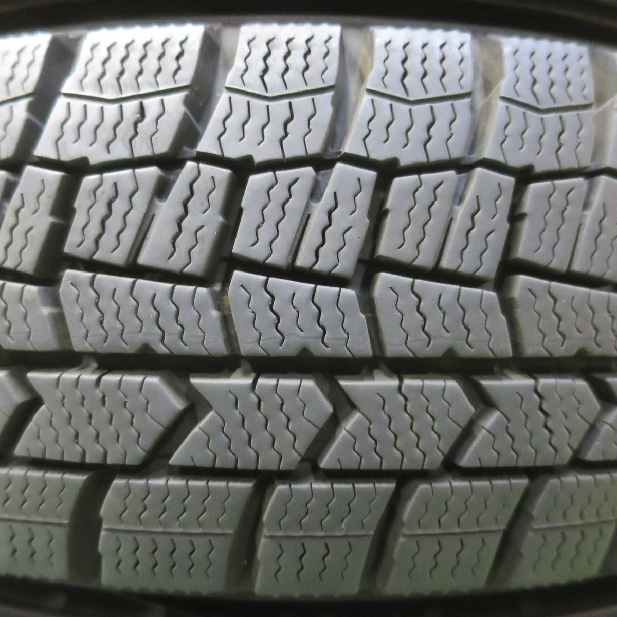 バリ溝！23年！キレイ！9.5分◎スタッドレス 155/65R14 ダンロップ ウインターマックス WM02 SEIN RACING S ザイン レーシング 14インチ PCD100/4H◎6072005イス