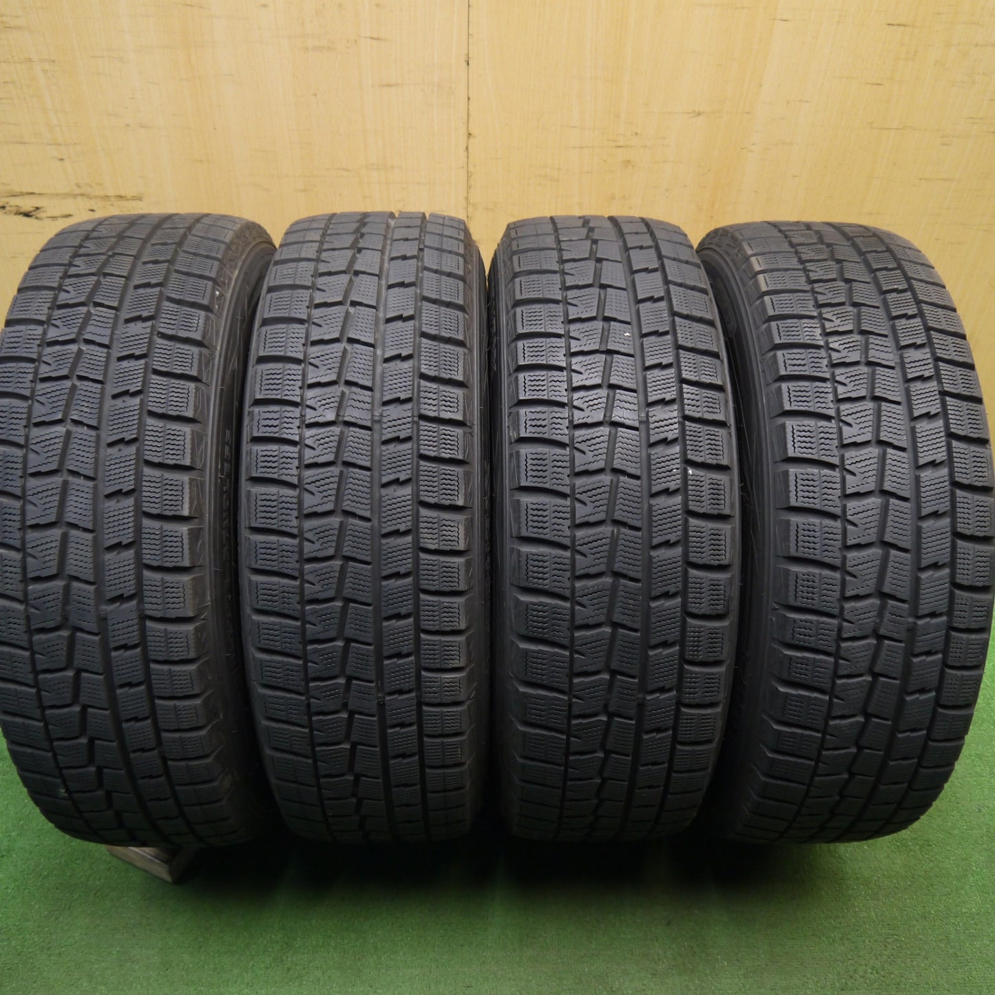 バリ溝！キレイ！9分★スタッドレス 195/60R16 ダンロップ ウインターマックス WM01 ZACK JP-812 MONZA ザック 16インチ PCD114.3/5H★5041605Hス