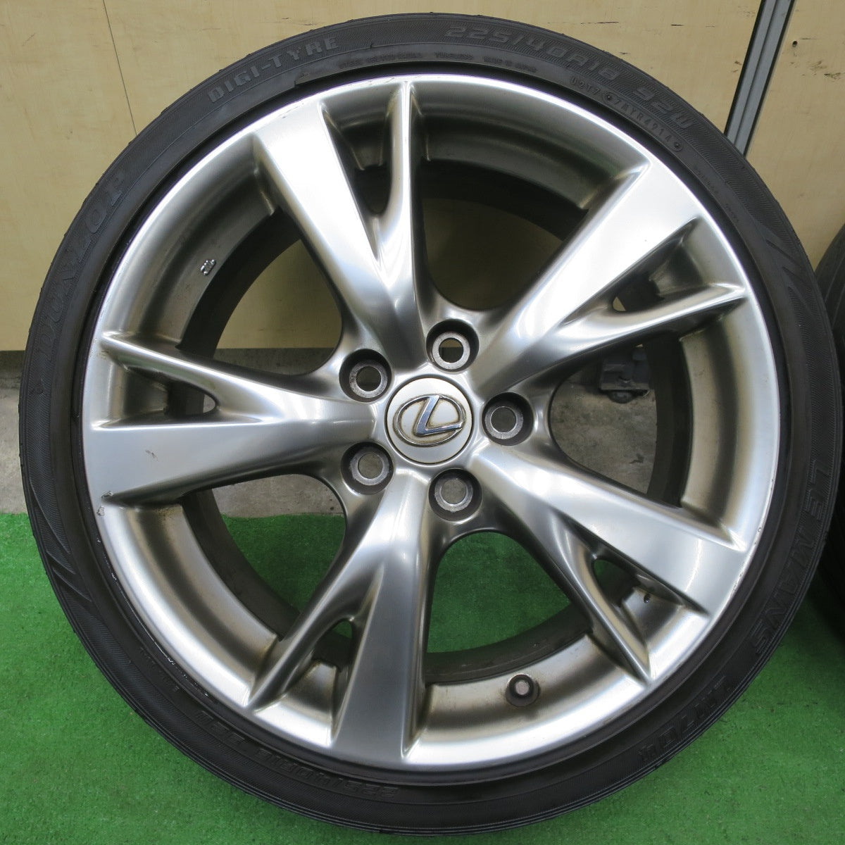 4本価格★レクサス IS バージョンS 純正 225/40R18 255/40R18 ダンロップ LE MANS LM704 18インチ PCD114.3/5H★5060602TTノ
