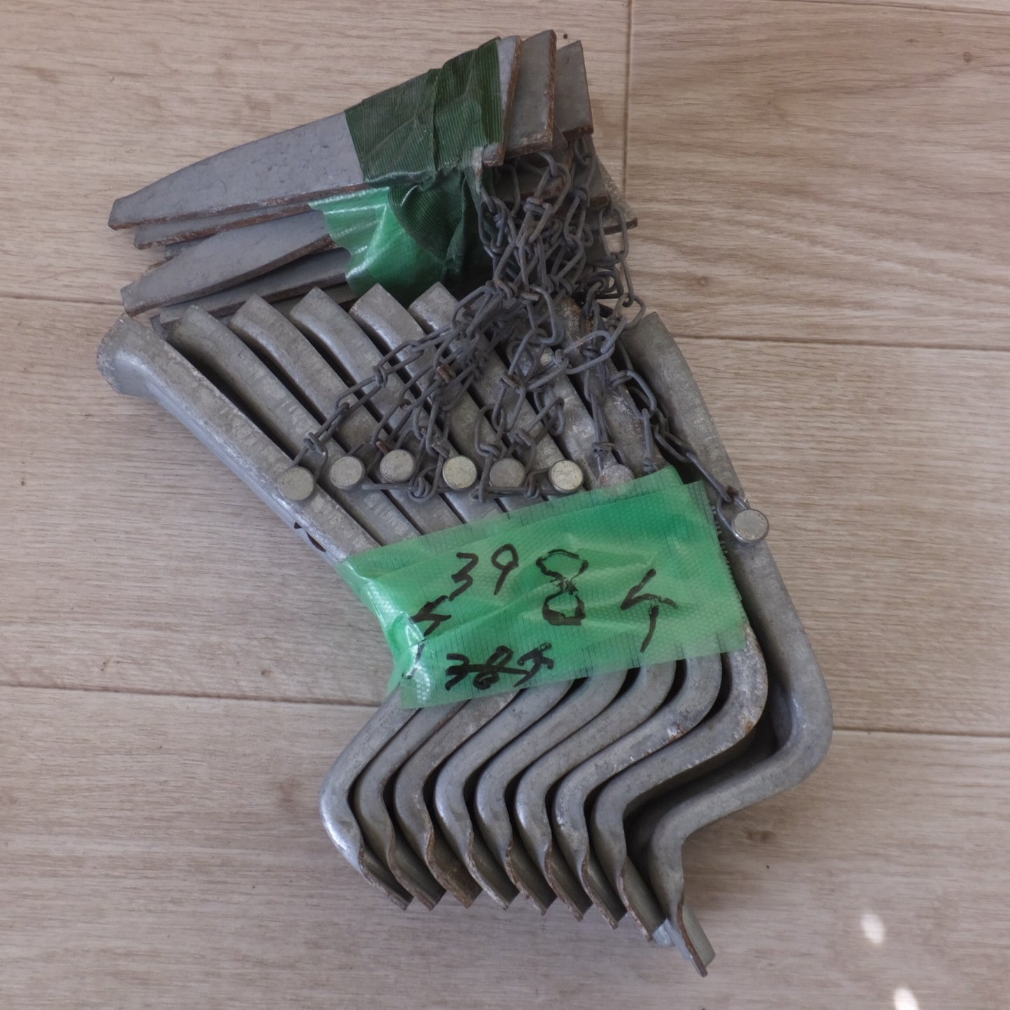 [送料無料] ★型枠金物 兼用金物 約 39個 セット　メーカー 形式 不明★