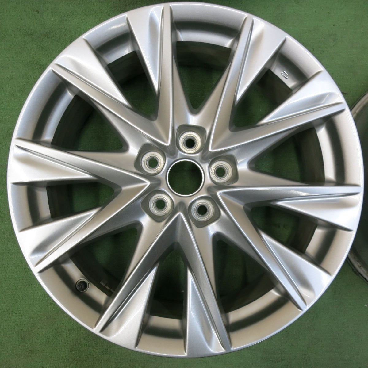 [送料無料] キレイ★マツダ CX-8 純正 ホイール 19インチ 19×7J CX8 PCD114.3/5H★5021909SYホ