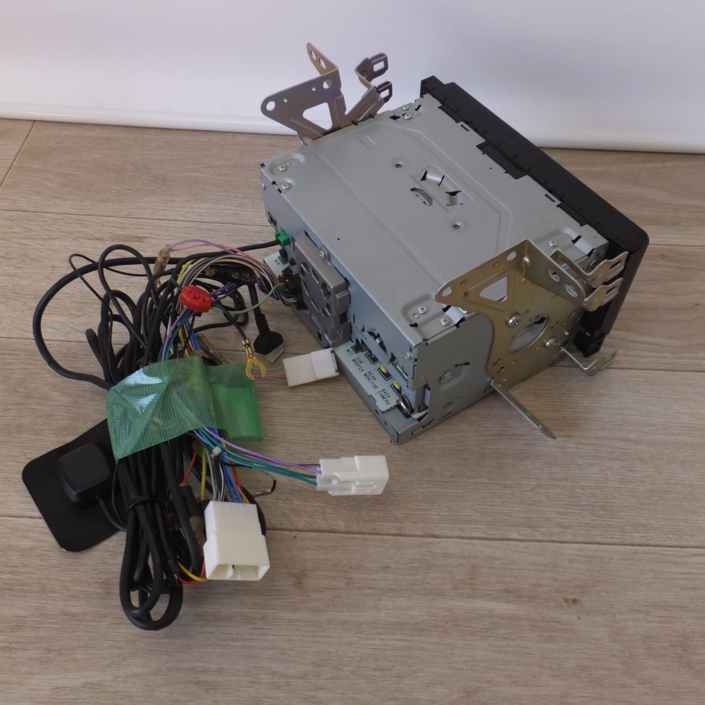 [送料無料] ★カロッツェリア carrozzeria AV一体型メモリーナビゲーション 楽ナビ AVIC-RW03 パイオニア Pioneer(5★