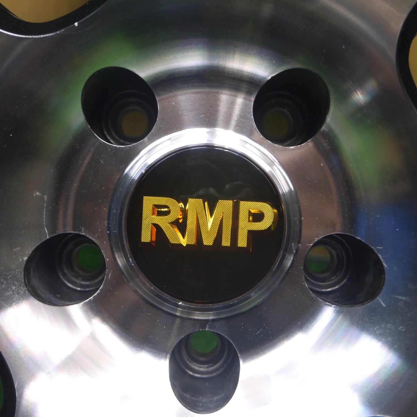 [送料無料] キレイ★RMP 028F 18インチ ホイール 18×8.0J PCD114.3/5H★4110105Hホ