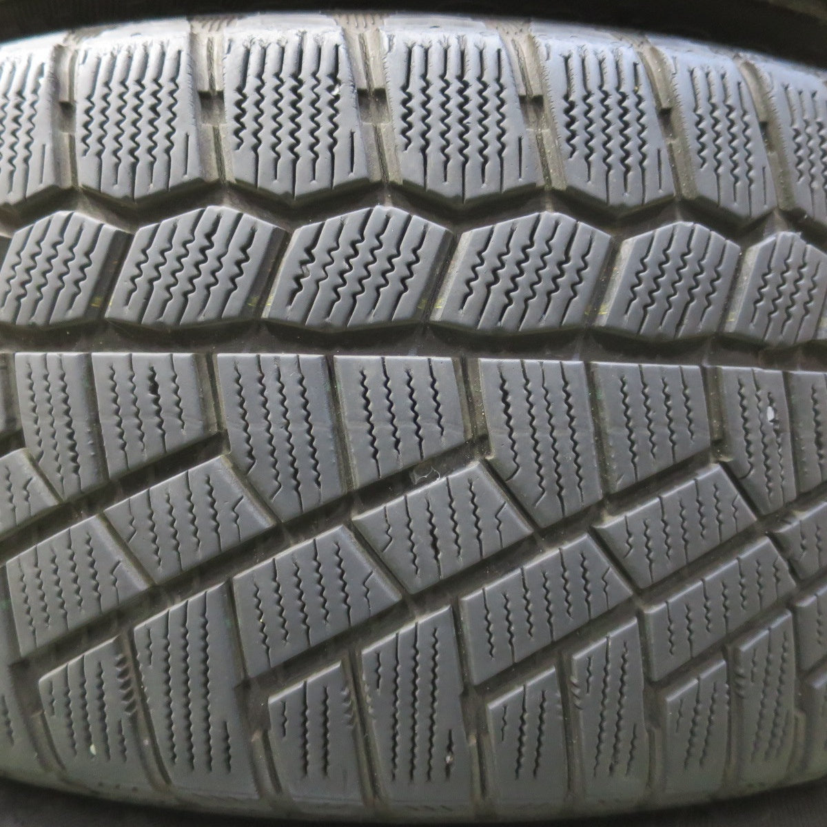 4本価格◎ベンツ 等 EURO FORSCH 205/55R16 スタッドレス コンチネンタル コンチバイキング コンタクト5 ユーロフォルシュ 16インチ PCD112/5H◎6080707イス
