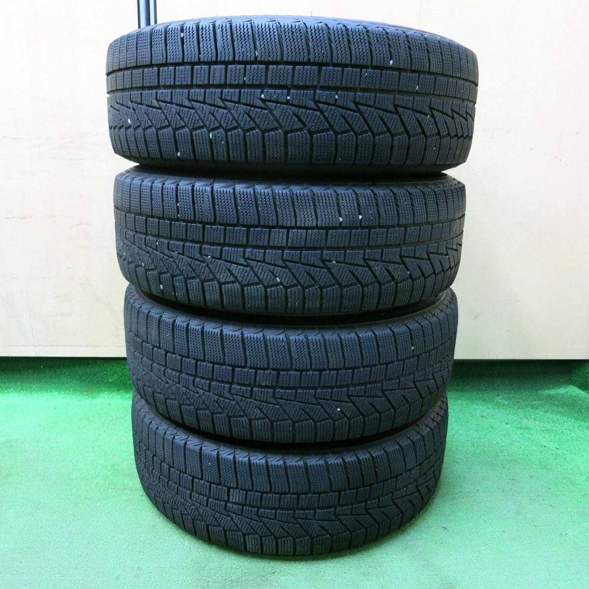 [送料無料] 4本価格！22年★スタッドレス 195/65R15 ハンコック ウインター アイセプト IZ2A D.O.S. DOS 15インチ PCD114.3/5H★4092605SYス