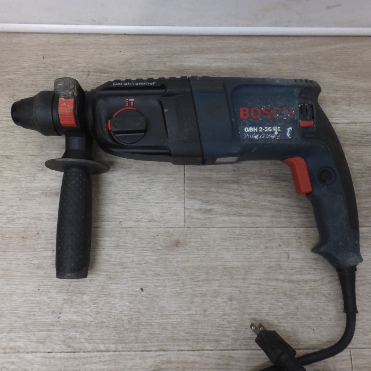★ボッシュ BOSCH ハンマードリル GBH2-26REJ2　100V 50-60Hz 800W★