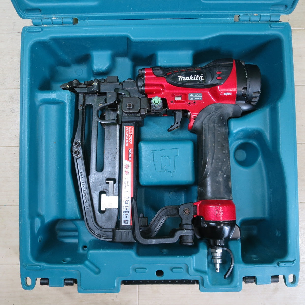 ☆マキタ 高圧 フロア タッカ AT450HA エア タッカー 釘打機 釘打ち機 エアー ツール 工具 makita☆