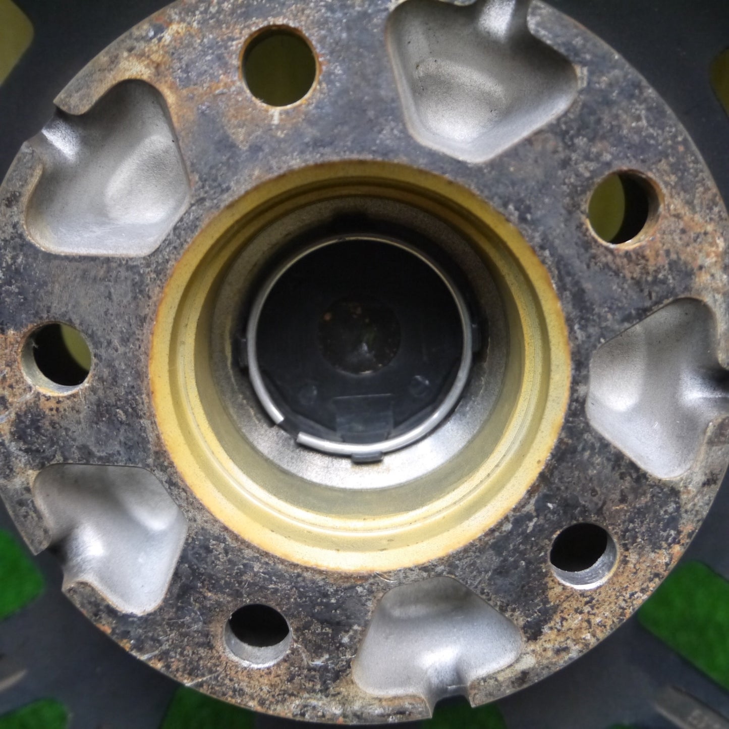 [送料無料] 4本価格★WREST WM-3 18インチ ホイール ヴァレスト 18×7J PCD114.3/5H★5012002Hホ