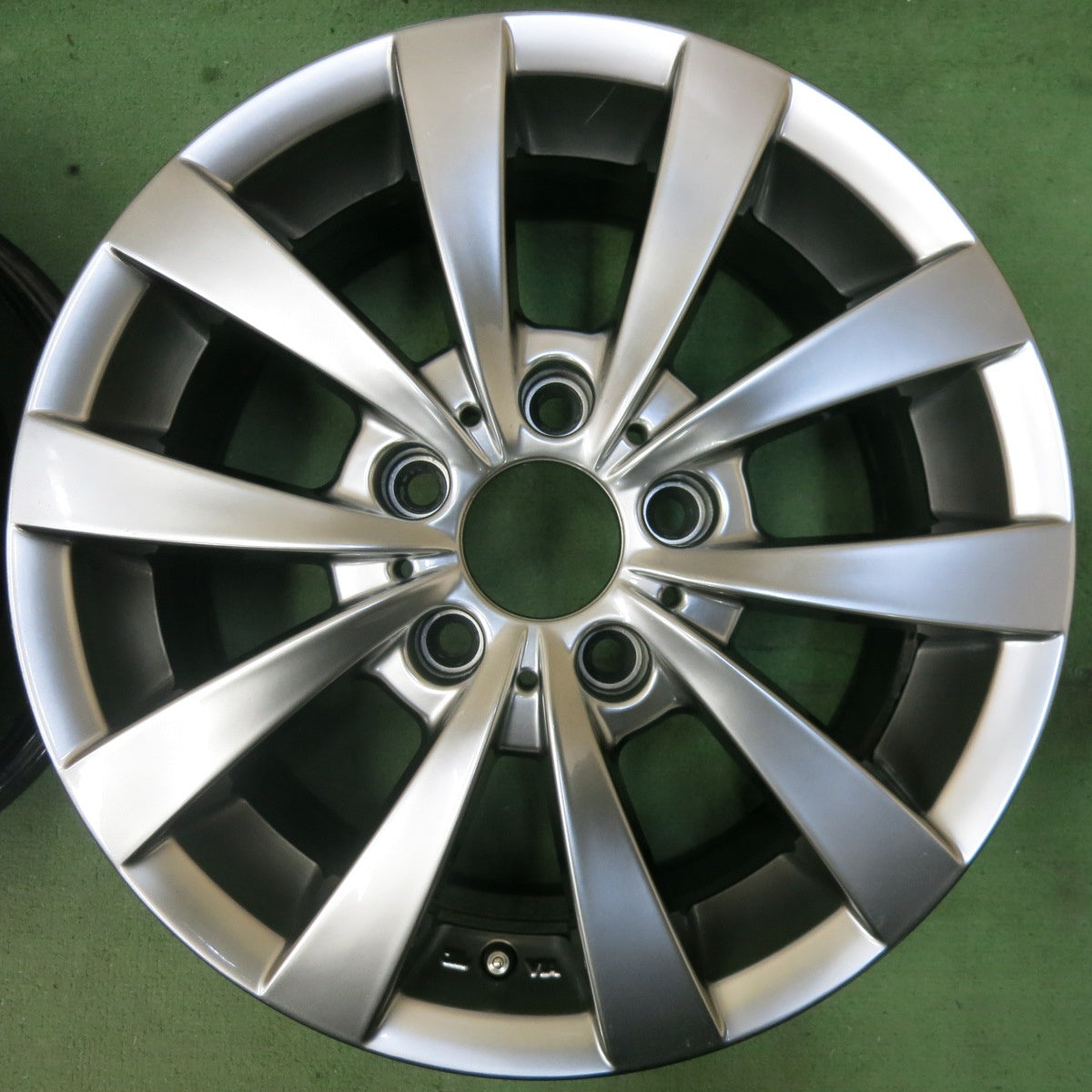 キレイ★BMW 等 MOTEC GLEN 阿部商会 16インチ ホイール モーテック グレン 16×7J PCD120/5H★5061113SYホ