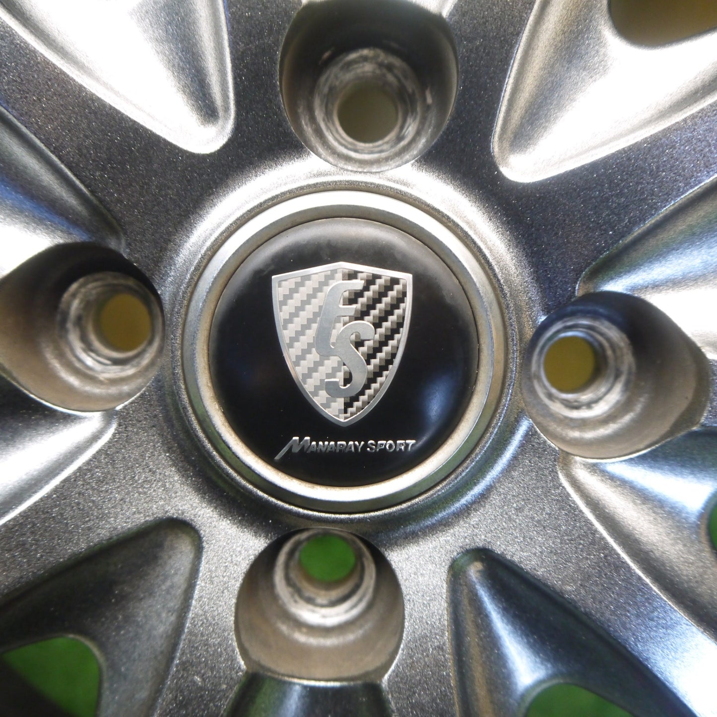 バリ溝！23年！キレイ！ほぼ10分◎スタッドレス 175/65R15 ヨコハマ アイスガード iG60 MANARAY SPORT マナレイ スポーツ 15インチ PCD100/4H◎6073106Hス