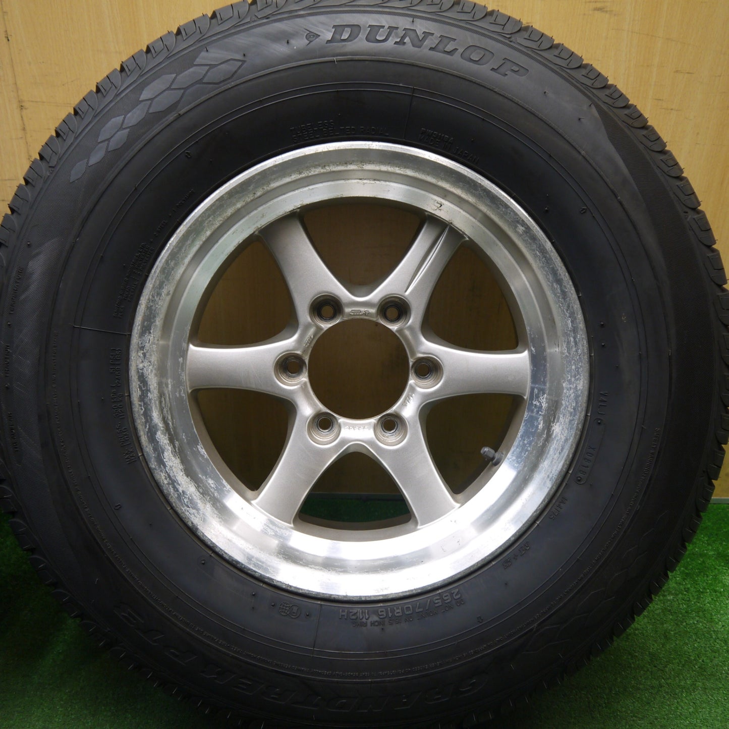 バリ溝！9.5分★265/70R16 ダンロップ グラントレック PT3 ブレイクロック LG-056 東京車輪 16インチ PCD139.7/6H★6012706Hノ