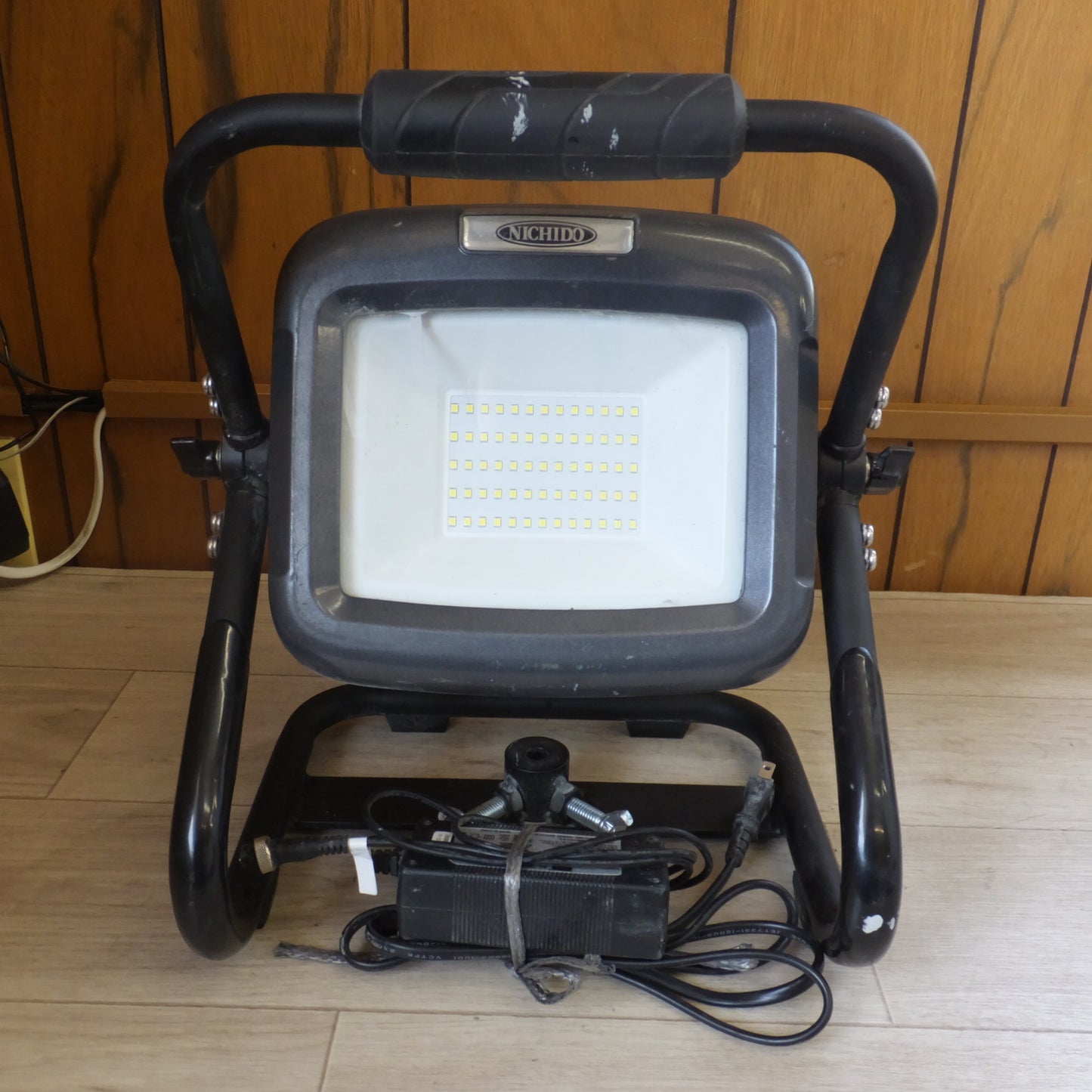 [送料無料] ★ヒシヒラ サンピース SUNPEACE 充電式LED ハンガーチャージライト BAT-LI30H-12H-SP　12.8V 16000mAh　日動工業(4)★