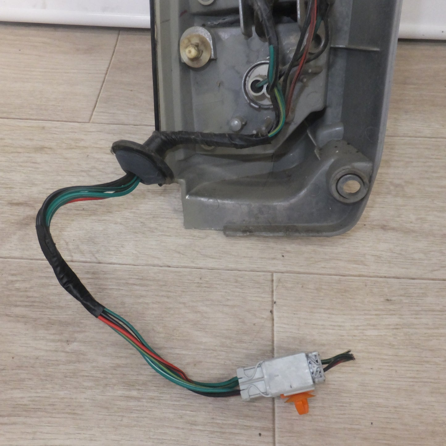 [送料無料] ★ホンダ HONDA 純正 バモス HM1 HM2 テールライト 08-217-1942R-F(89)★