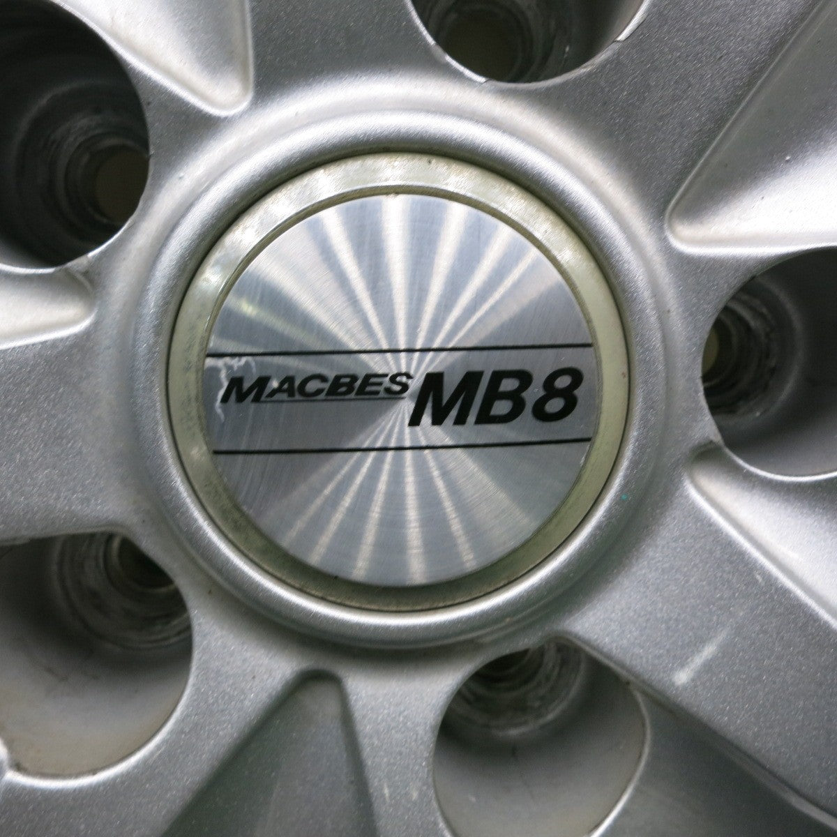 *送料無料* バリ溝！キレイ！9.5分★スタッドレス 225/65R17 ダンロップ ウインターマックス SJ8 MACBES MB8 マクベス 17インチ PCD114.3/5H★4051902HAス