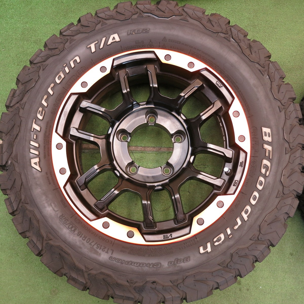 バリ溝！23年！キレイ！9.5分★215/70R16 100/97R BFグッドリッチ All-Terrain T/A KO2 B-LAGNUS FRD 社外 アルミ 16インチ PCD139.7/5H★6052803HAノ