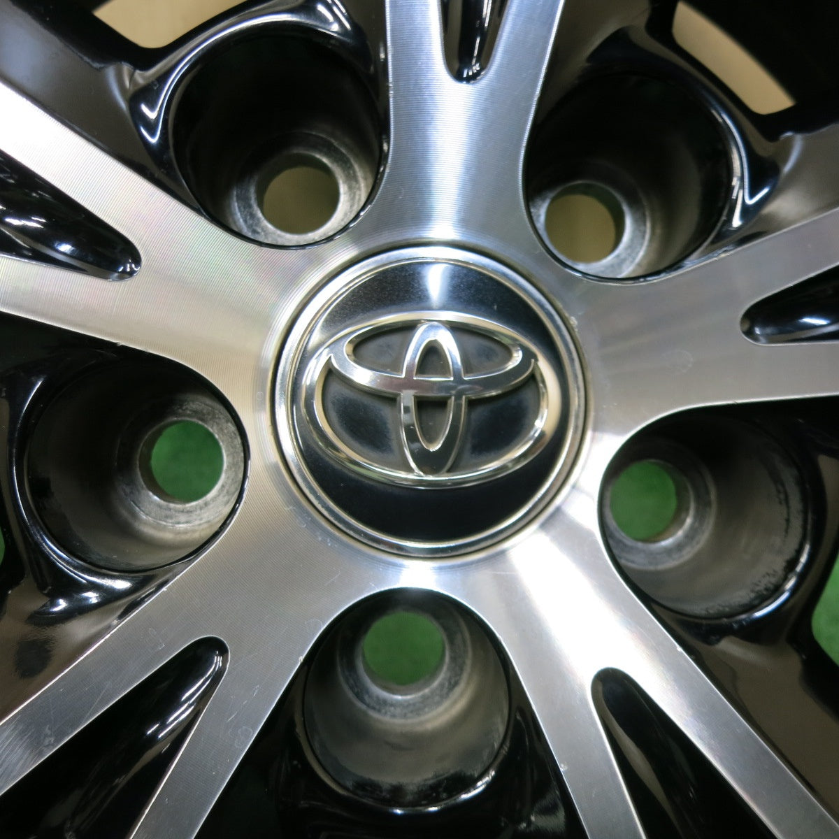 4本価格★トヨタ 60系 ハリアー スタイル モーヴ 純正 ホイール 18インチ 18×7.5J PCD114.3/5H★5043004SYホ