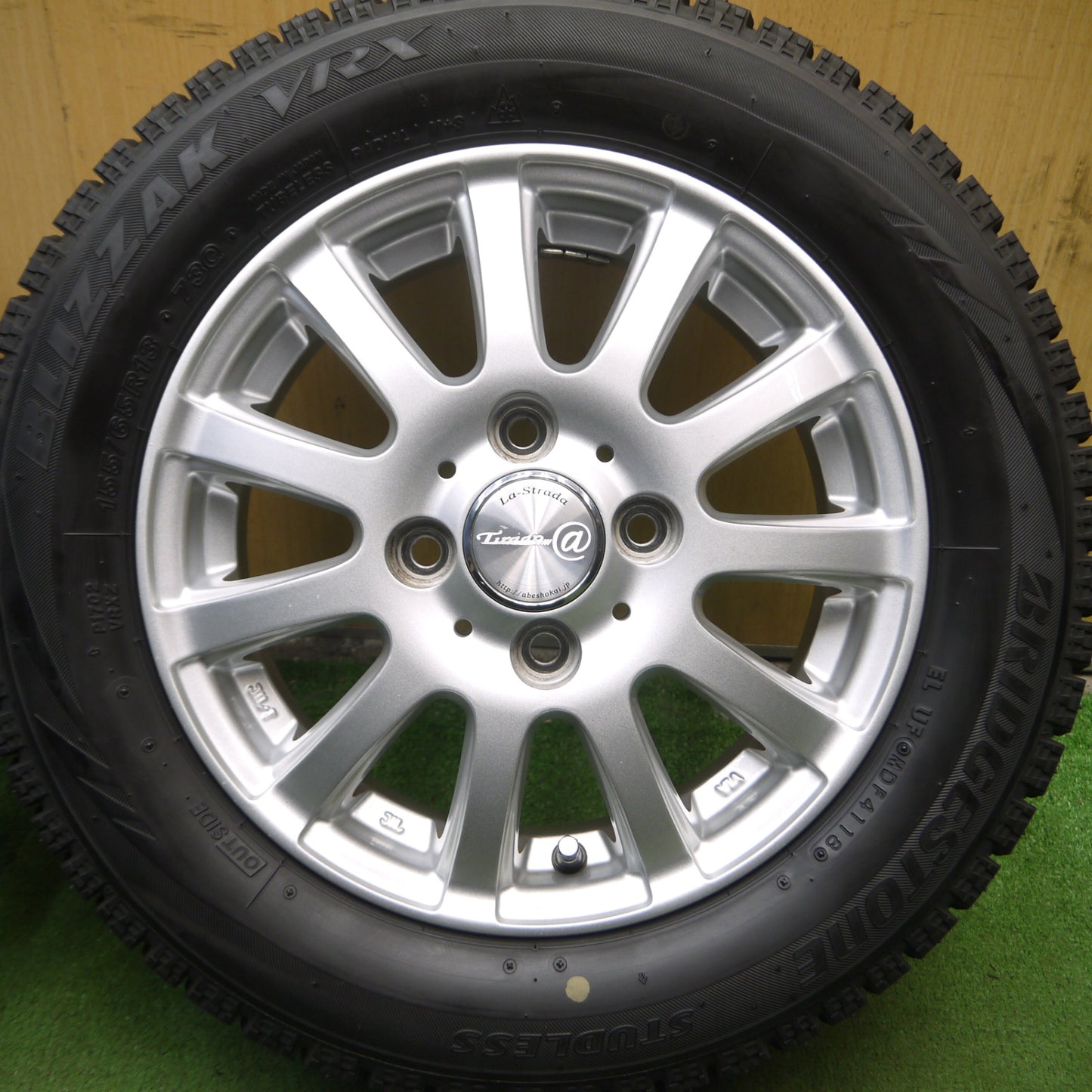 *送料無料* バリ溝！キレイ！9.5分★スタッドレス 155/65R13 ブリヂストン ブリザック VRX Tirado＠ 阿部商会 ティラード PCD100/4H★4060706Hス