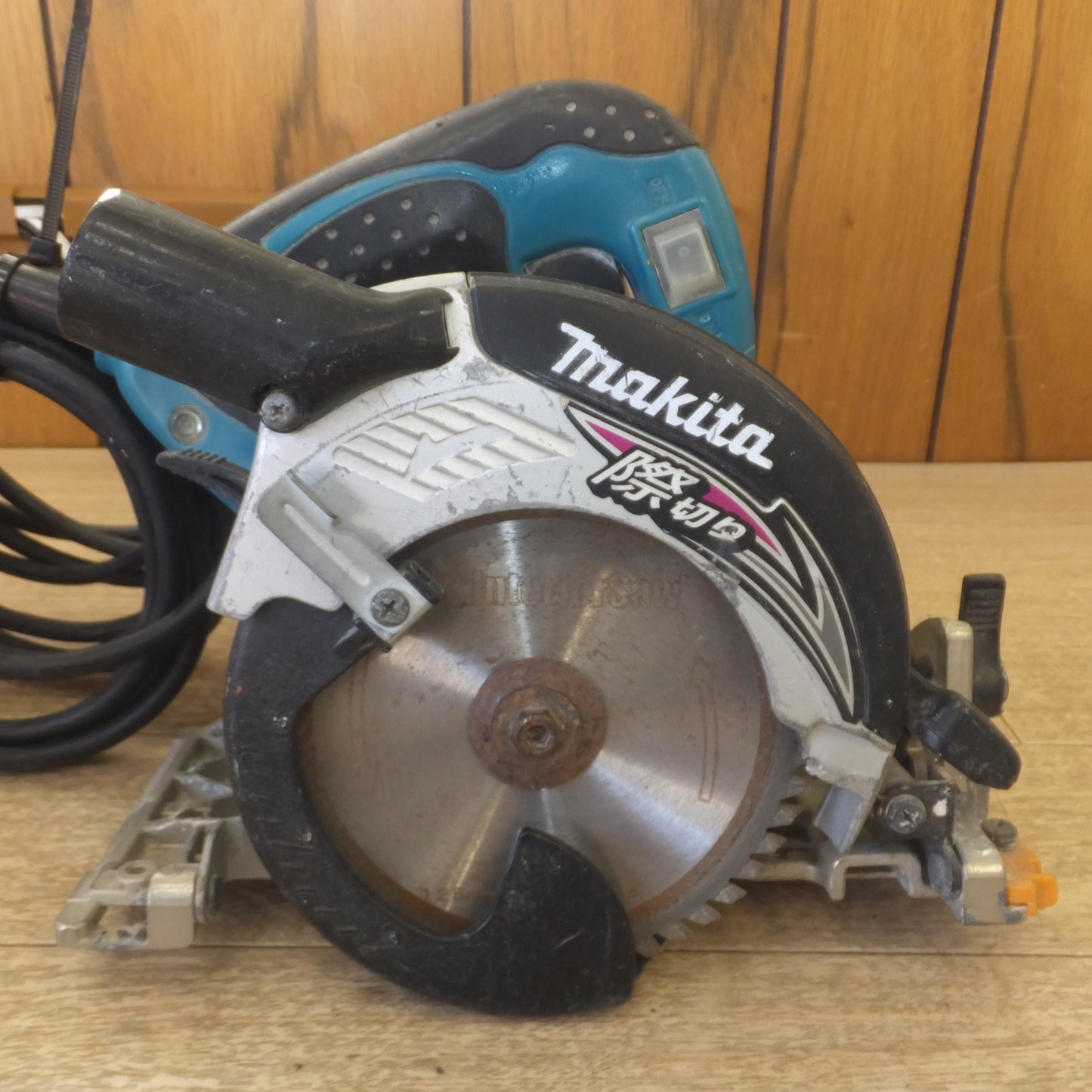 [送料無料] ★マキタ makita 125mm 内装マルノコ 5241　100V 7.5A 50-60Hz 710W　木工用 超硬丸ノコ★