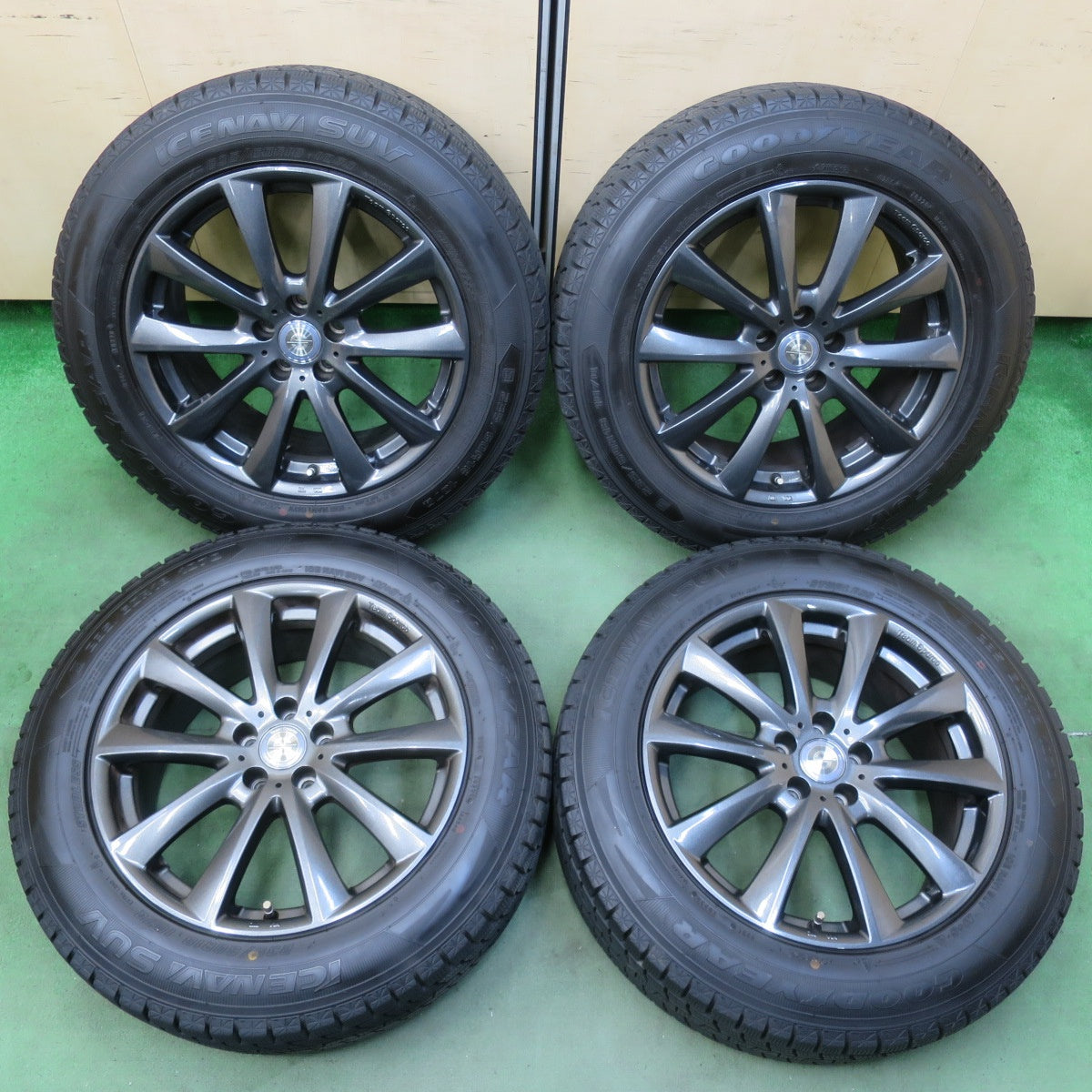 バリ溝！キレイ！9分★ボルボ 等 235/60R18 スタッドレス グッドイヤー アイスナビ SUV Team Sparco CRIMSON チームスパルコ クリムソン 18インチ PCD108/5H★5111102イス