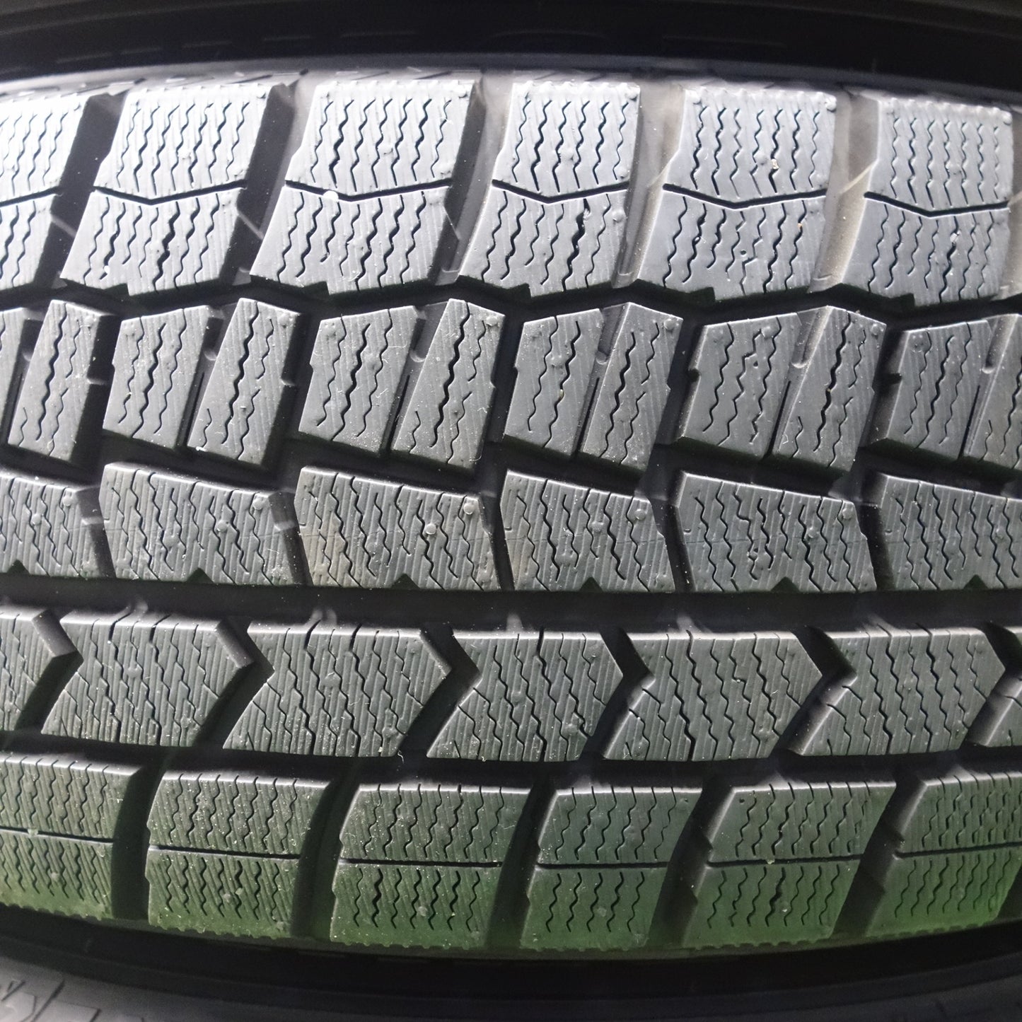 バリ溝！22年！キレイ！ほぼ10分★スタッドレス 195/65R15 ダンロップ ウインターマックス WM02 VIOLENTO ヴィオレント 15インチ PCD114.3/5H★5122902KTス