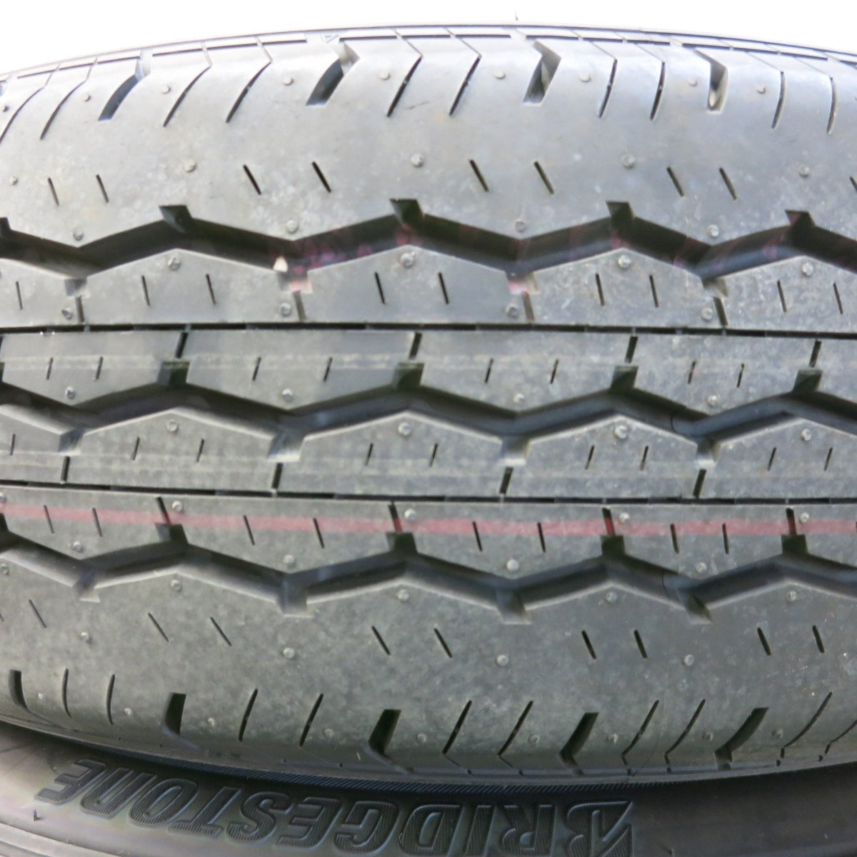新車外し！25年★トヨタ 200系 ハイエース 純正 スチール 195/80R15 107/105S ブリヂストン エコピア RD613 15インチ PCD139.7/6H★5081802SKノ