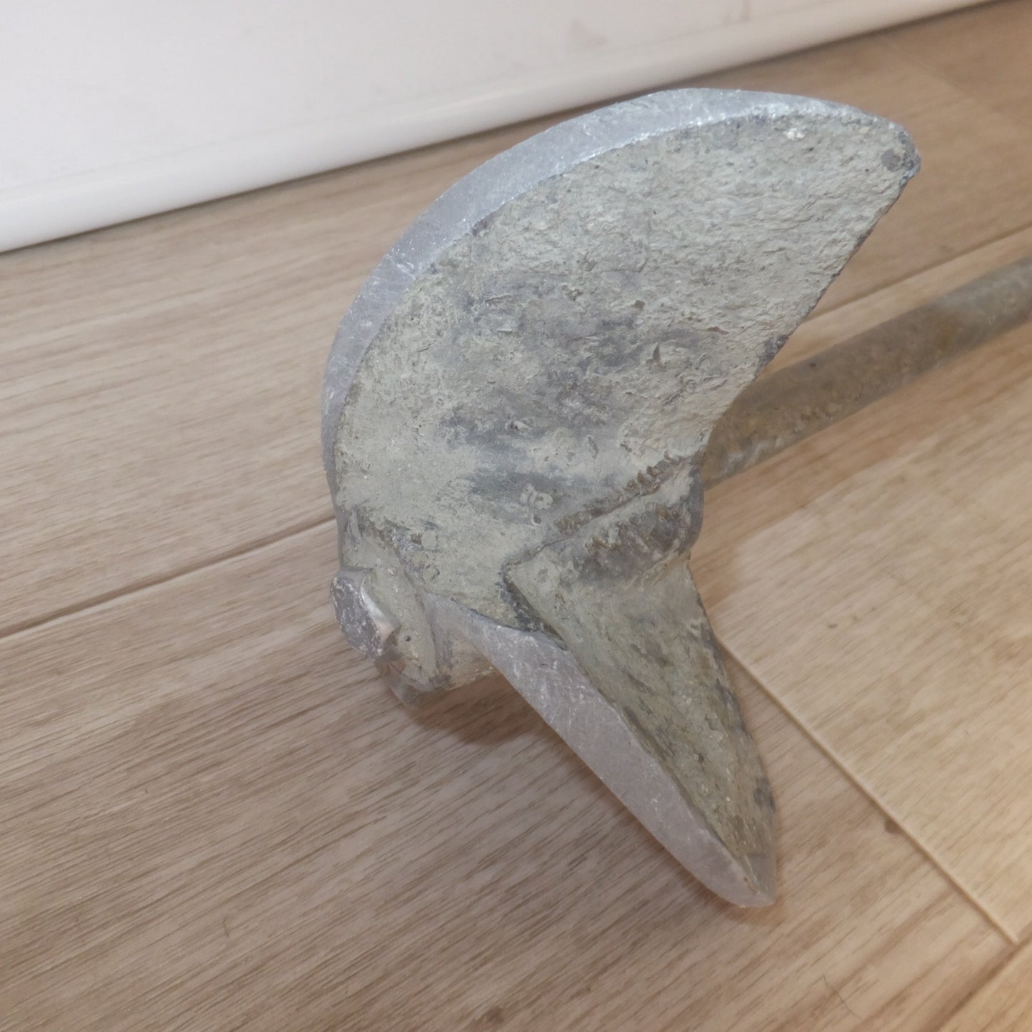 [送料無料] ★マキタ makita カクハン機 UT2204　100V 9A 50-60Hz 850W★