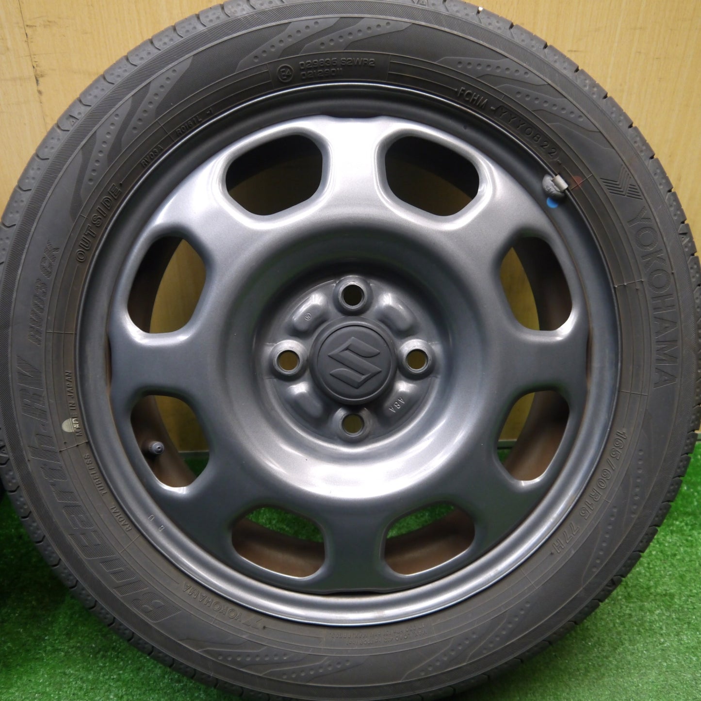 バリ溝！22年！キレイ！8.5分★スズキ ハスラー 純正 スチール 165/60R15 ヨコハマ BluEarth-RV RV03 CK 15インチ PCD100/4H★5121602Hノ