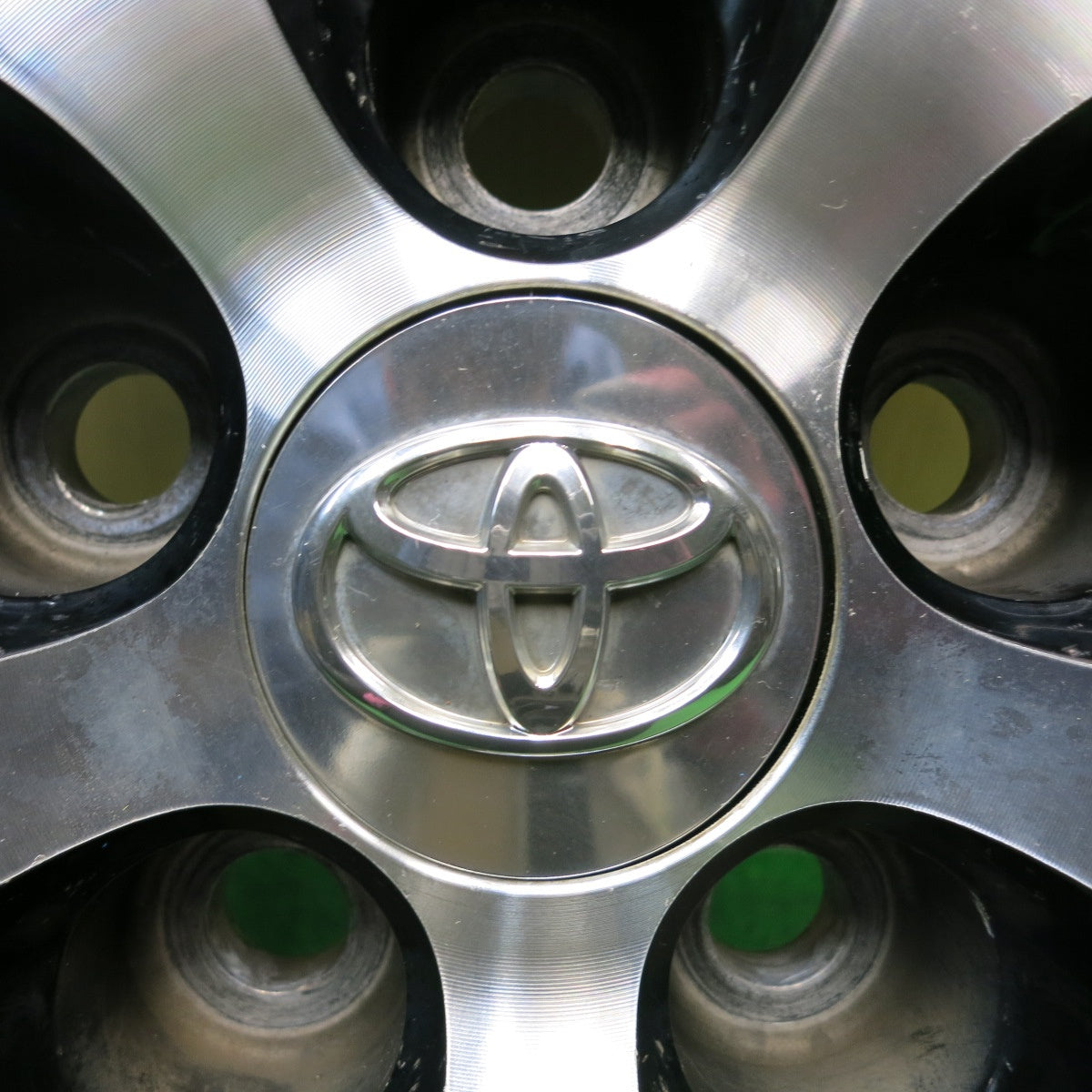 4本価格★トヨタ 50系 エスティマ 純正 225/50R18 ヨコハマ ブルーアース RV-02 18インチ PCD114.3/5H★5102507HAノ