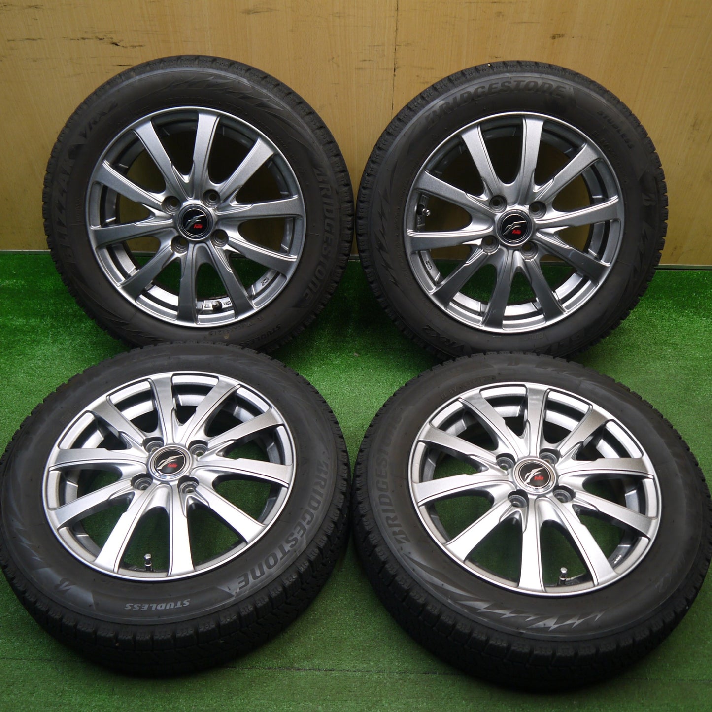 キレイ！21年★スタッドレス 155/65R14 ブリヂストン ブリザック VRX2 Fang ファング 14インチ PCD100/4H★5121703Hス