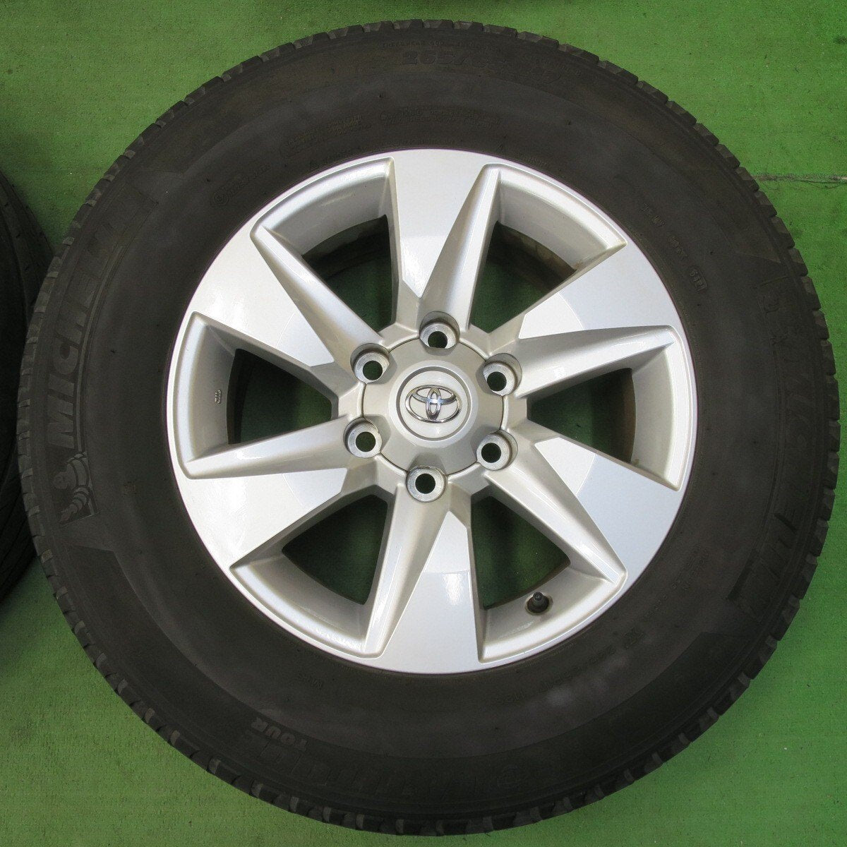 4本価格！21年★トヨタ 150系 ランクル プラド 純正 265/65R17 ミシュラン LATITUDE TOUR 17インチ PCD139.7/6H★5032103イノ