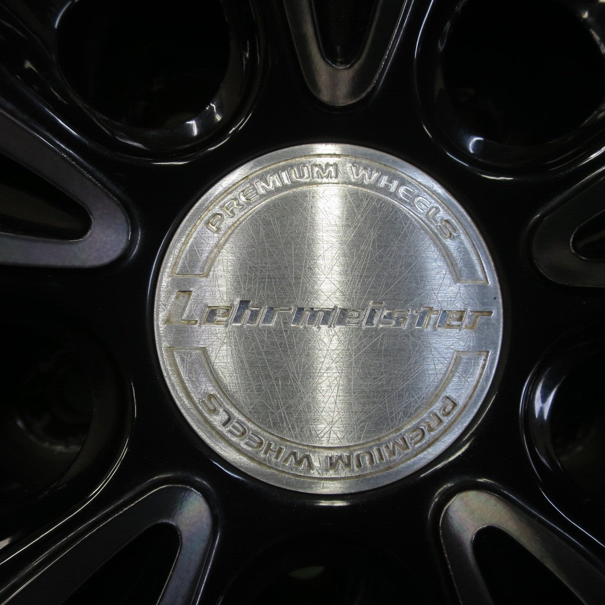 キレイ！24年★Lehrmeister VIVANT 245/40R21 ニットー NT555 G2 レアマイスター ヴィヴァン 21インチ PCD114.3/5H★6052703イノ