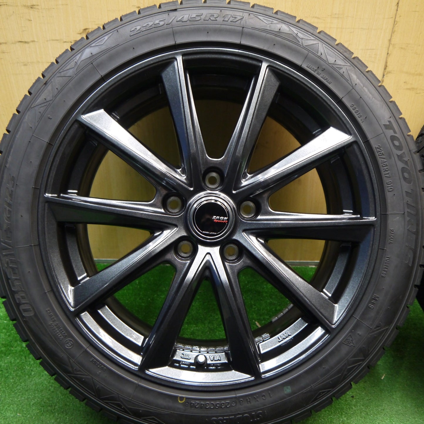 タイヤほぼ未使用！24年！キレイ★スタッドレス 225/45R17 トーヨー オブザーブ GIZ3 ZACK Sport-FT MONZA ザック 17インチ PCD114.3/5H★5042309Hス