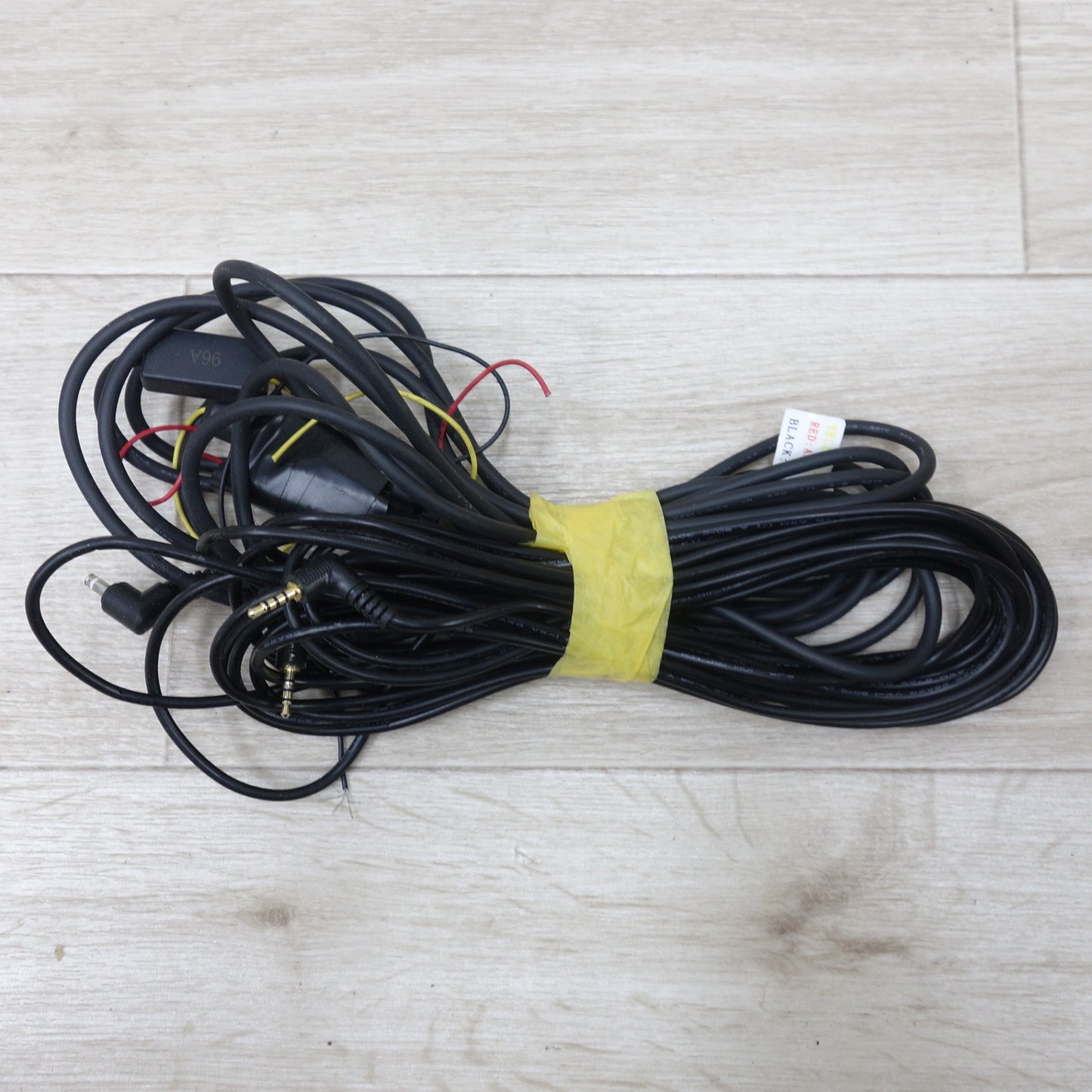 [送料無料] 付属品付き◆COMTEC GPS搭載 ドライブレコーダー ZDR-015 前後 2カメラ HD200万画素 ドラレコ コムテック◆