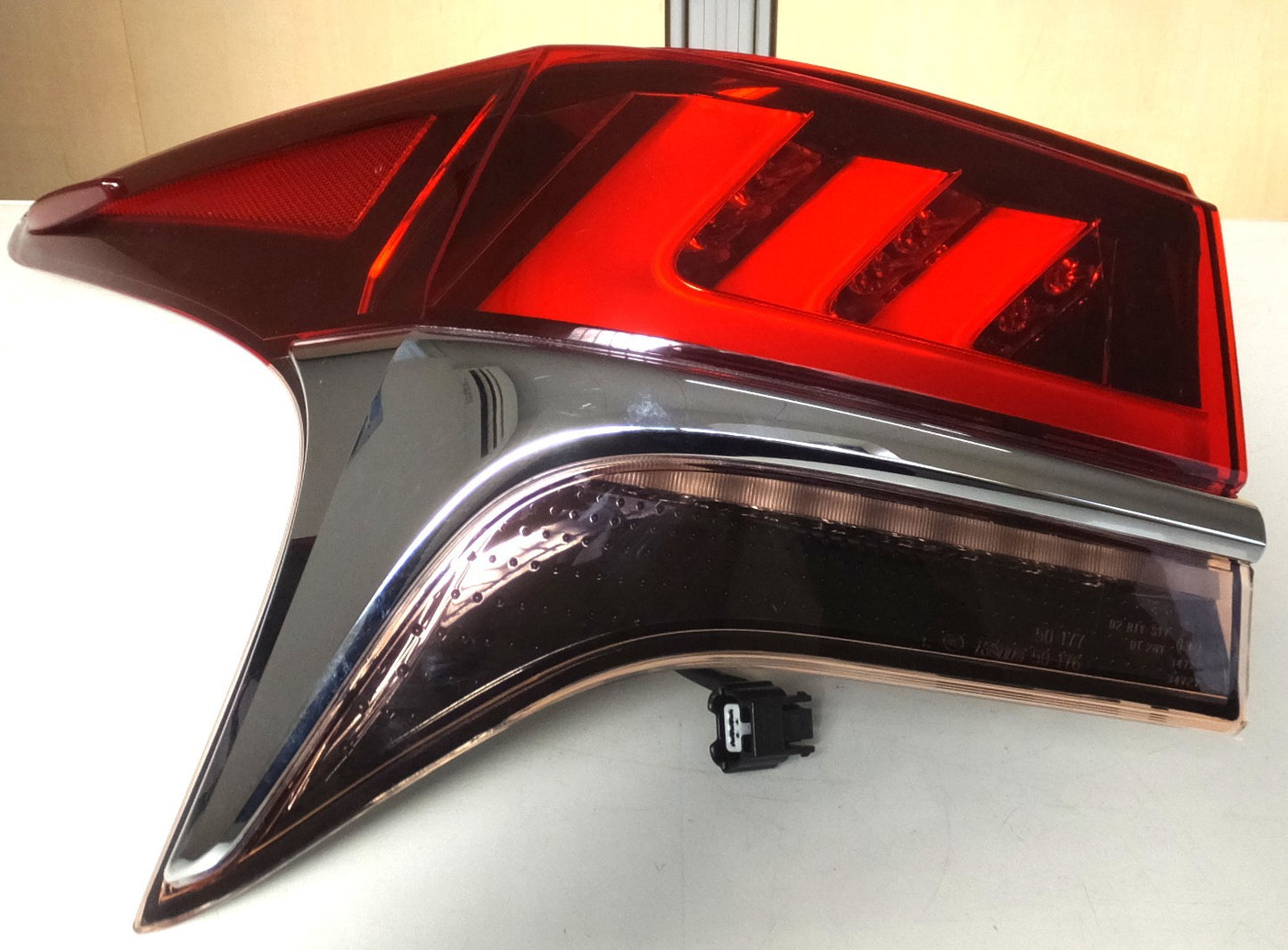 [送料無料] 左右セット◆レクサス LS500 VXFA50 GVF50 純正 テール ライト ランプ Koito 50-176 50-177◆