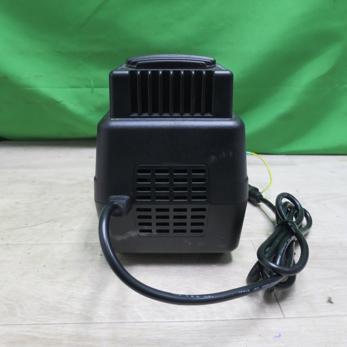 [送料無料] キレイ☆三共コーポレーション オイルレス エアー コンプレッサー 屋内用 100V HMAC-50 エアー スプレー ガン SK11 ホース付き セット☆