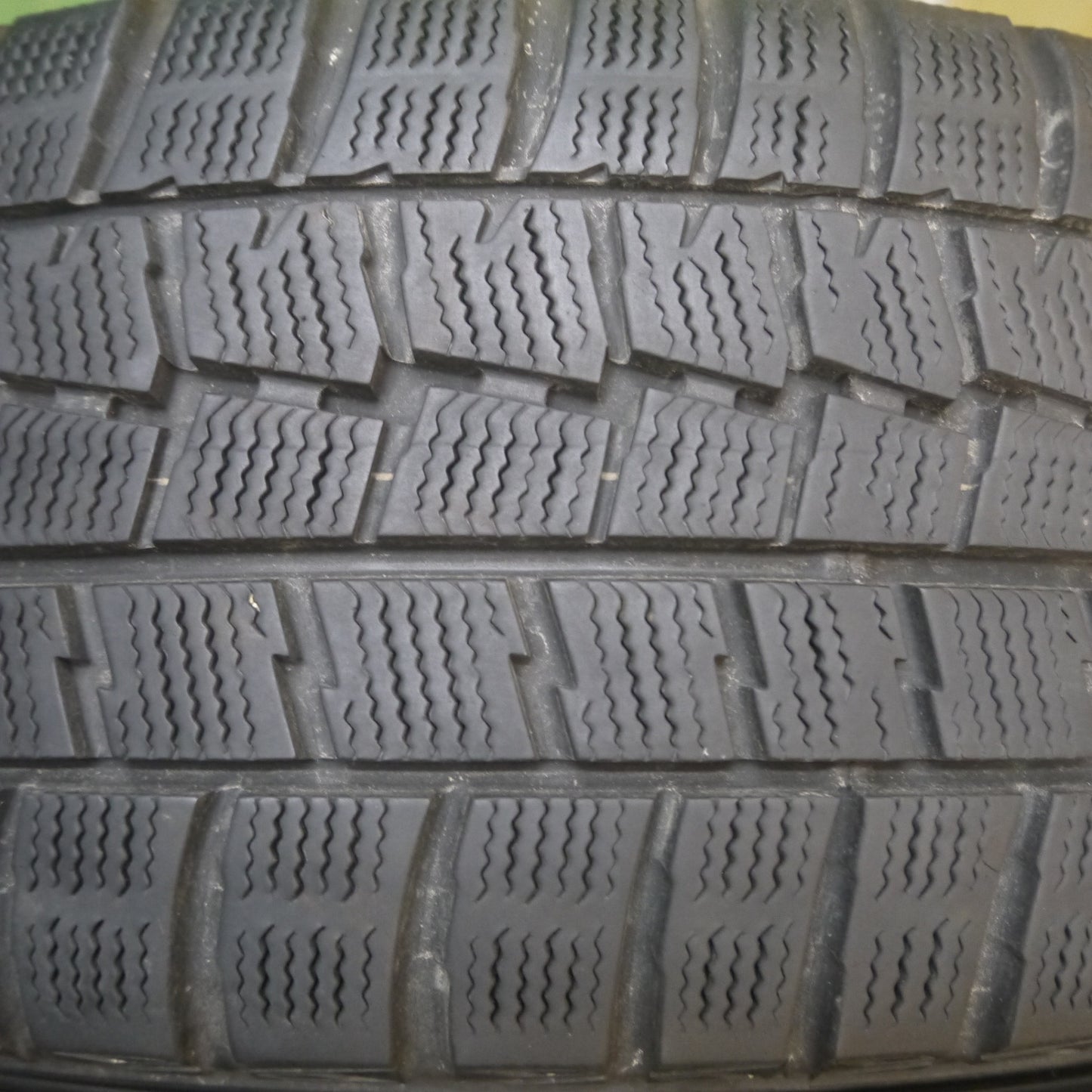 *送料無料* バリ溝！キレイ！8.5分★Carlsson CR 1/11 EVO 225/45R17 スタッドレス ダンロップ ウインターマックス WM01 カールソン PCD112/5H★4032601Hス