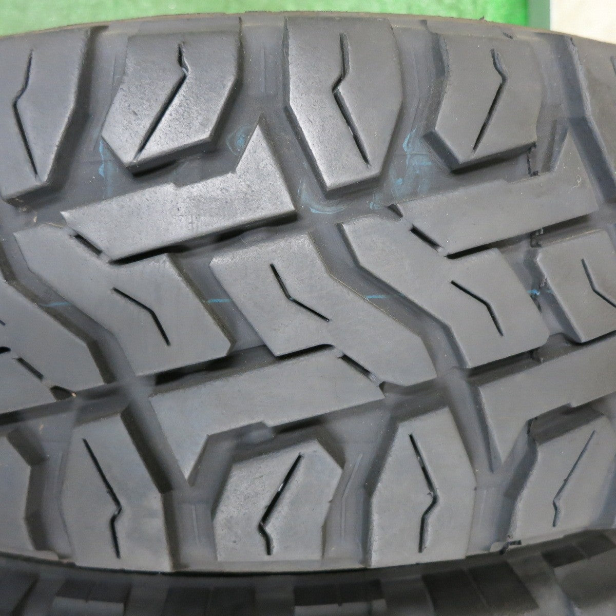 *送料無料* バリ溝！20年！9分★165/60R15 トーヨー R/T オープンカントリー NEO LA STRADA ネオ ラ ストラーダ 14インチ PCD100/4H★4032504TNノ