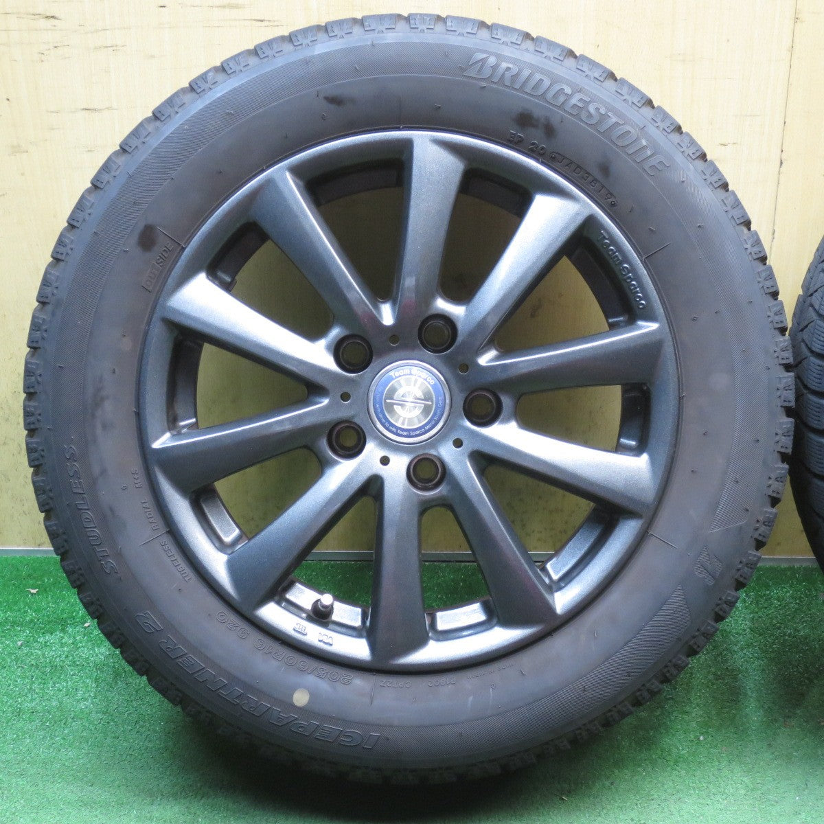 バリ溝！キレイ！8.5分◎MINI ミニ 等 Team Sparco 205/60R16 スタッドレス ブリヂストン アイスパートナー2 チームスパルコ 16インチ PCD120/5H◎6090102NJス