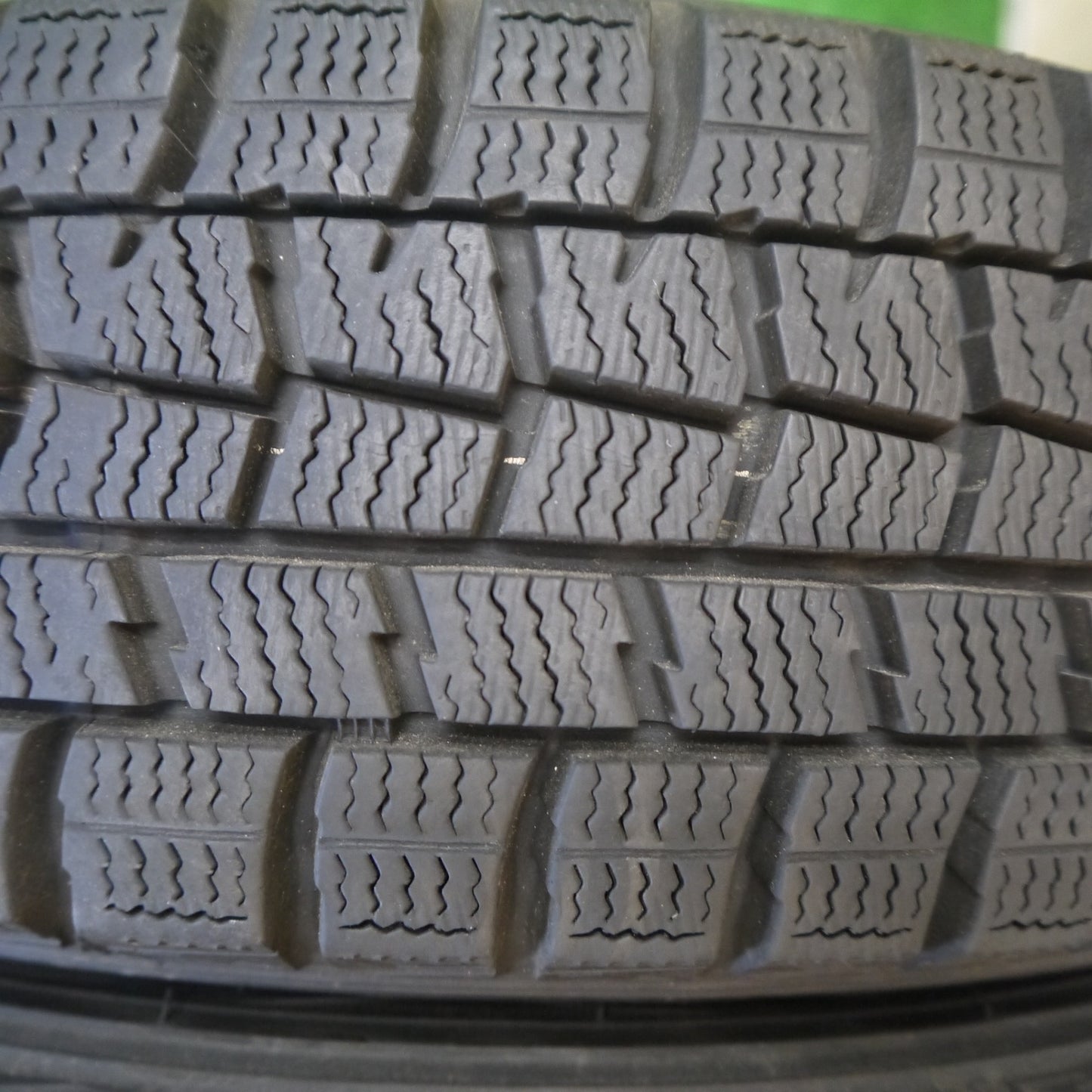 バリ溝！キレイ！9.5分以上◎スタッドレス 155/65R14 ダンロップ ウインターマックス WM01 MANARAY SPORT マナレイ スポーツ 14インチ PCD100/4H◎6070707Hス