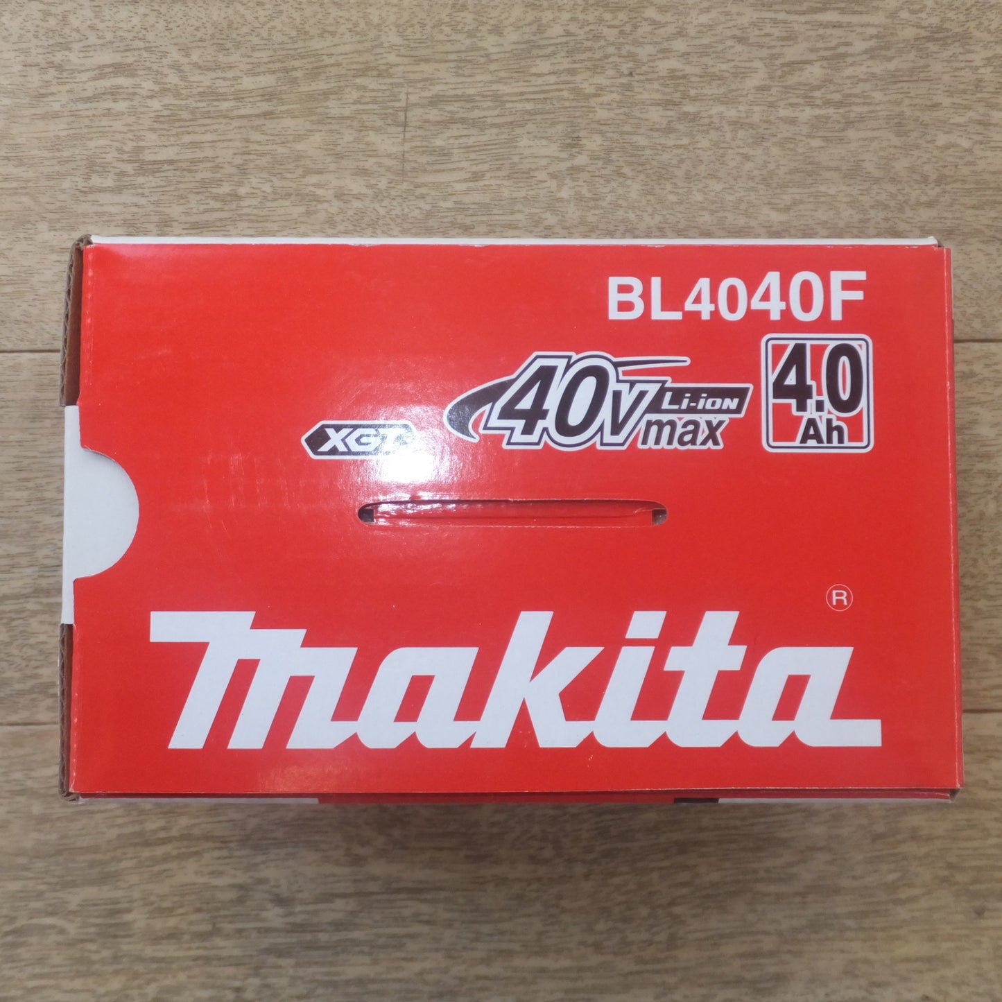 [送料無料] 未使用★マキタ makita バッテリ BL4040F XGT 40V max 4.0Ah Li-ion A-73841(2)★