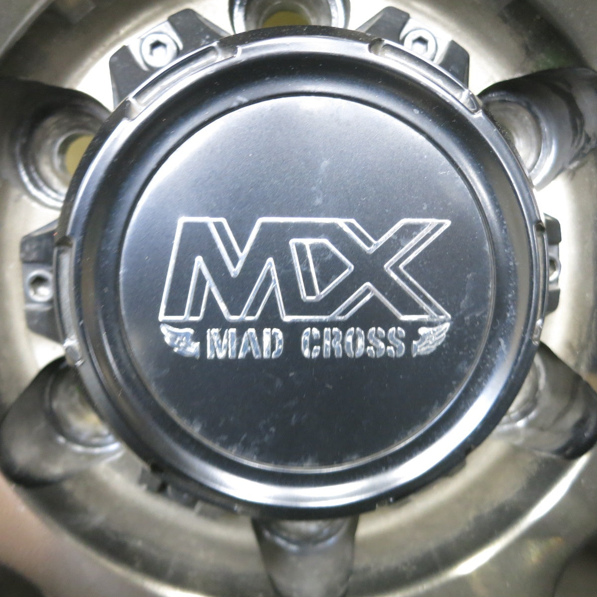 バリ溝！22年！キレイ！9.5分★スタッドレス MX MAD CROSS 265/65R17 ハンコック ウインター アイセプト X マッドクロス 17インチ PCD139.7/6H★5062502ナス