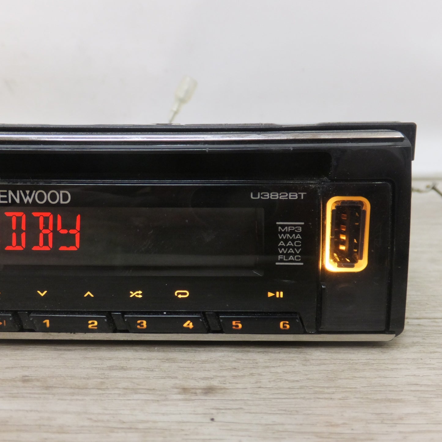 [送料無料] ★ケンウッド KENWOOD カーオーディオ 1DIN コンポ CDレシーバー U382BT(68)★