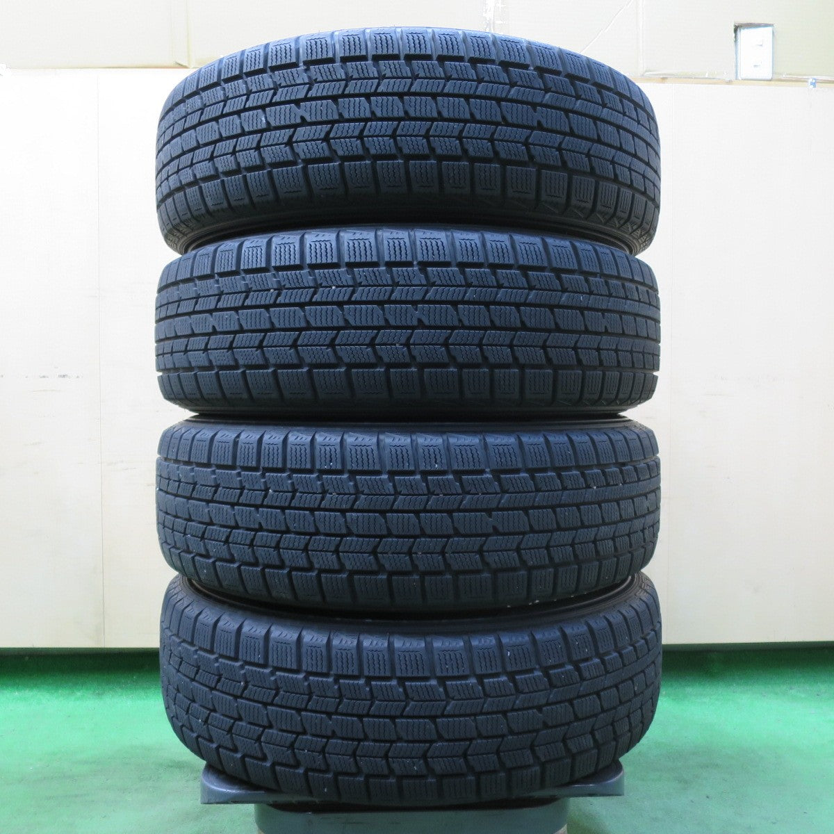 [送料無料] バリ溝！9分★トヨタ 20系 ウィッシュ 純正 195/60R16 スタッドレス ダンロップ DSX-2 16インチ PCD100/5H★5010803イス